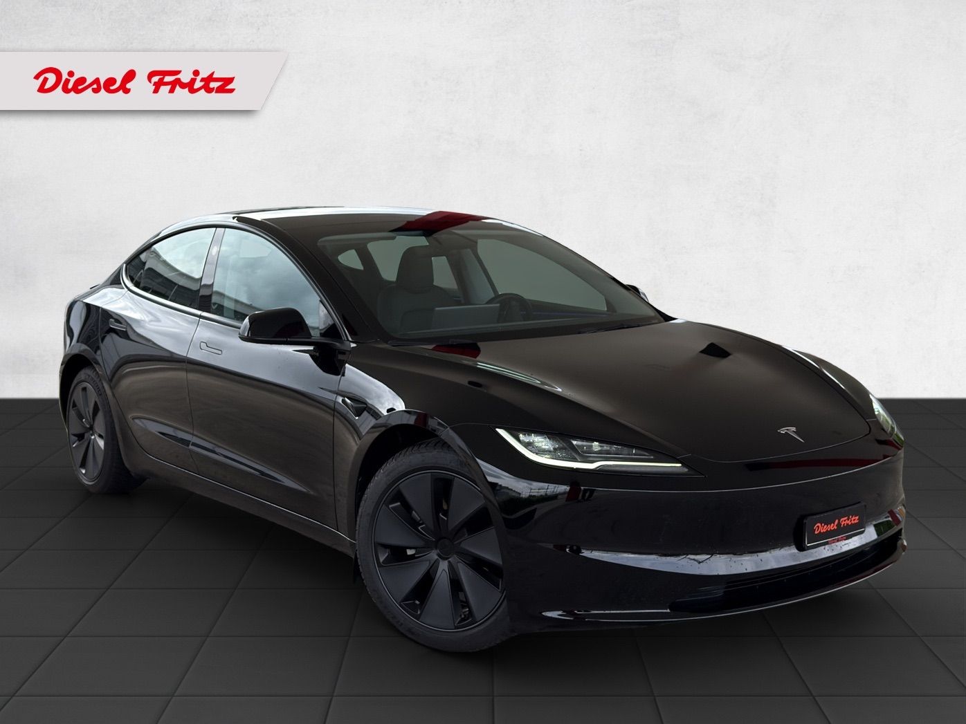 TESLA Model 3 Long Range Dual Motor AWD-image-6