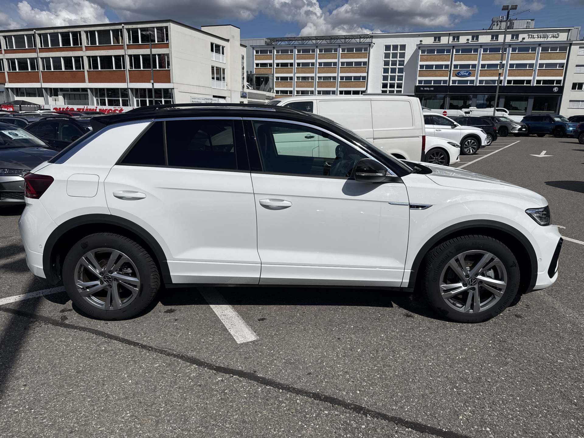 VW T-Roc 2.0 TSi R-Line 4Motion DSG-Automat-image-10