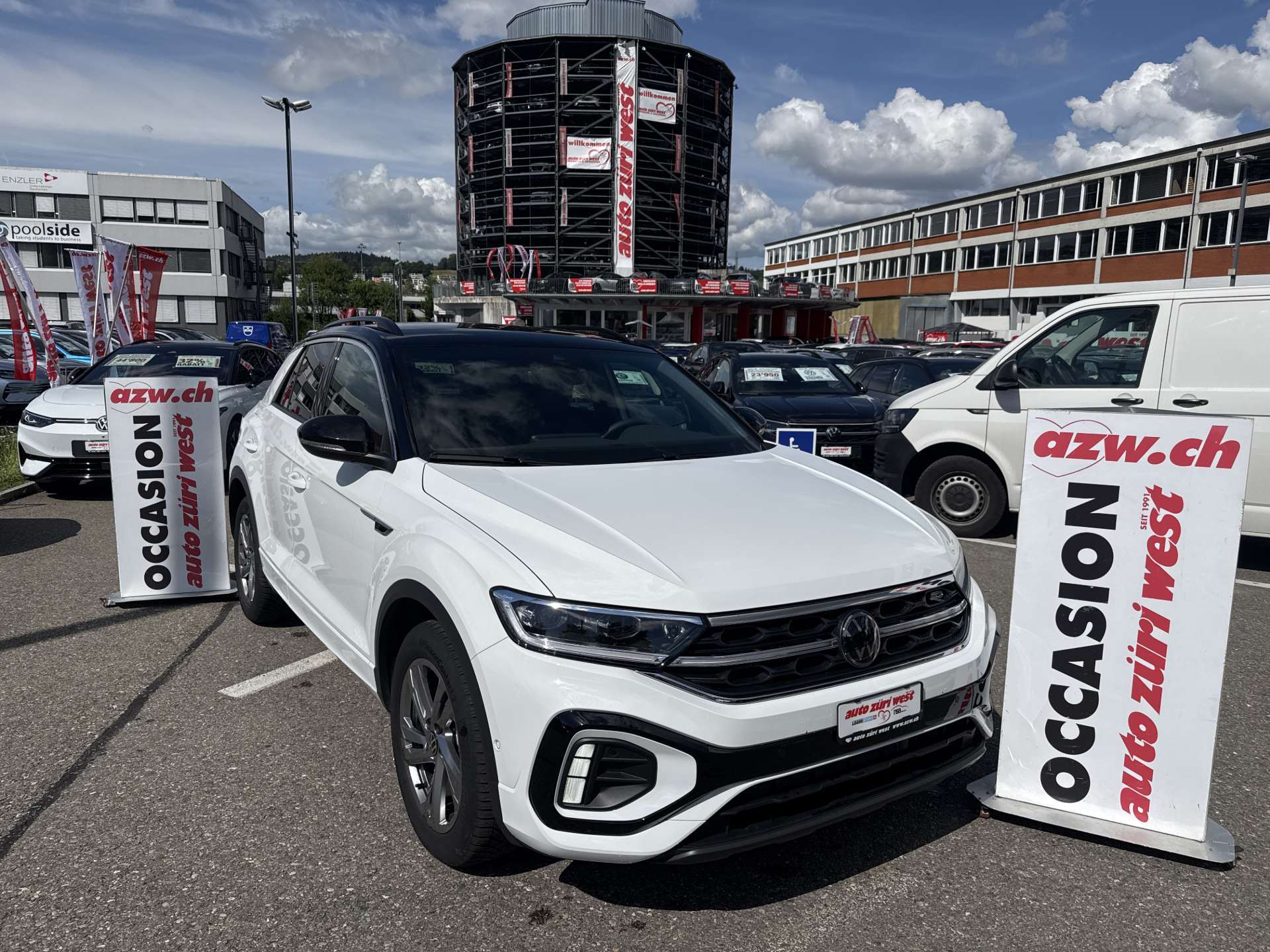 VW T-Roc 2.0 TSi R-Line 4Motion DSG-Automat-image-0