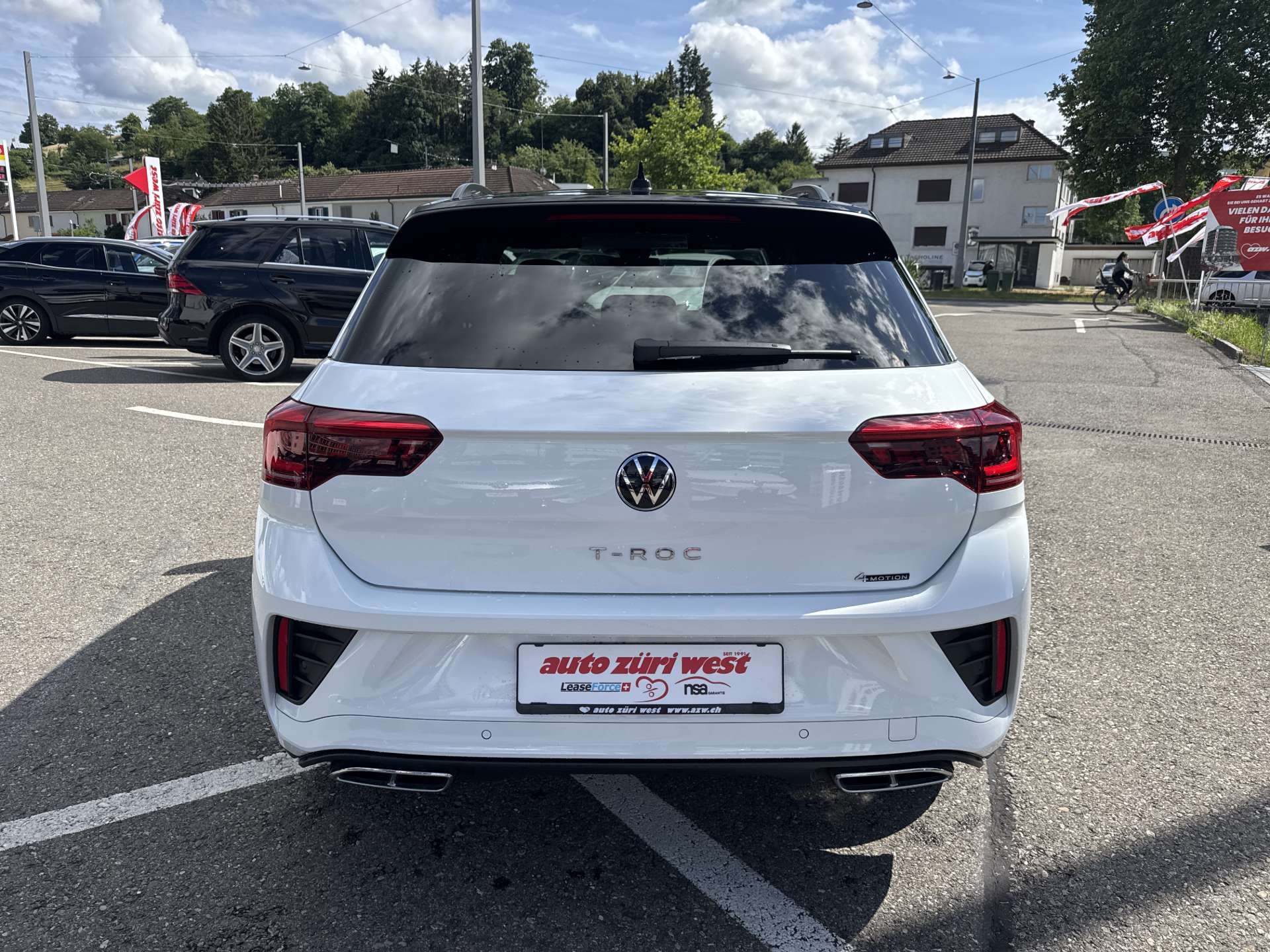 VW T-Roc 2.0 TSi R-Line 4Motion DSG-Automat-image-14