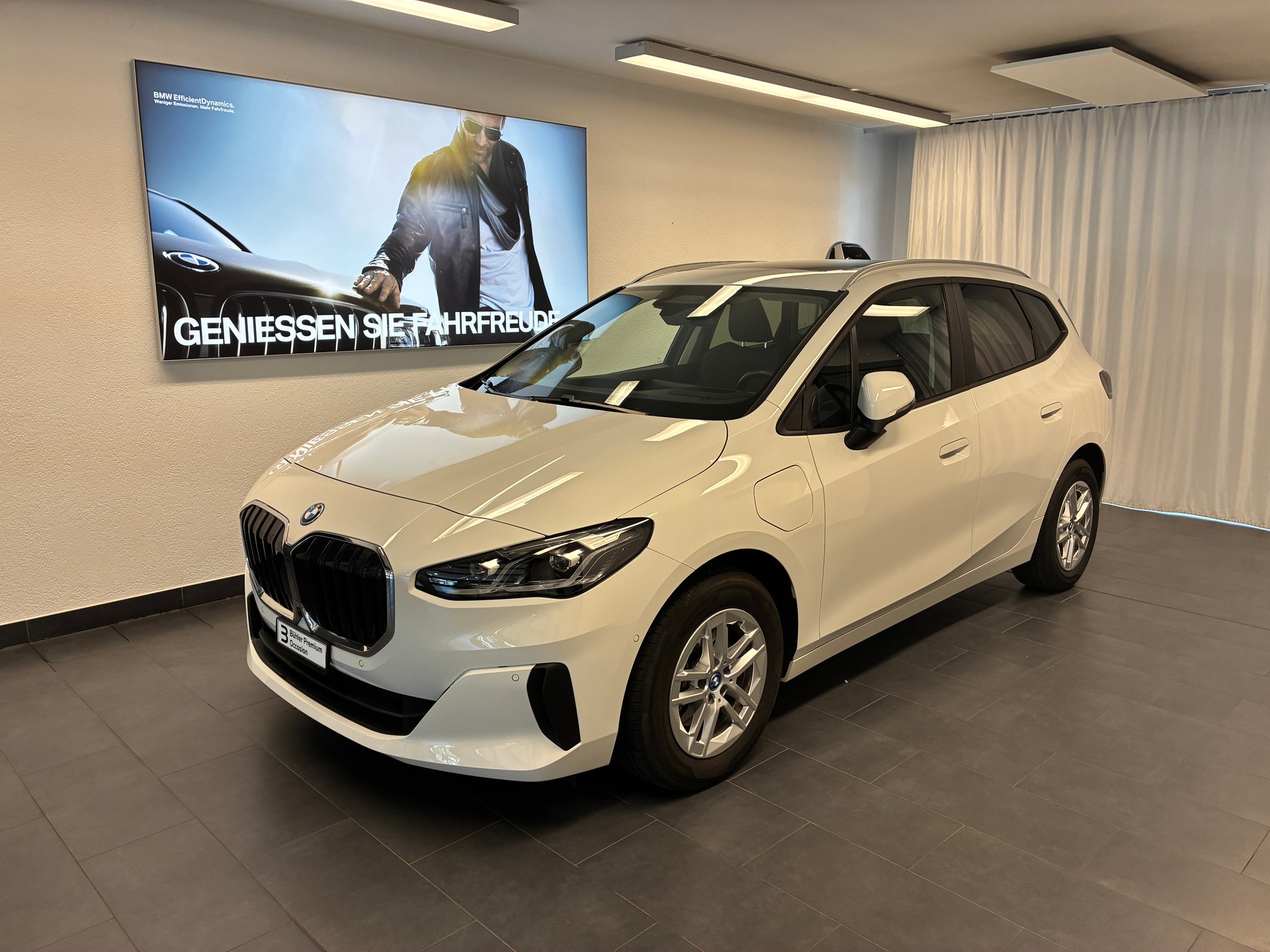 BMW 225e xDrive Active Tourer