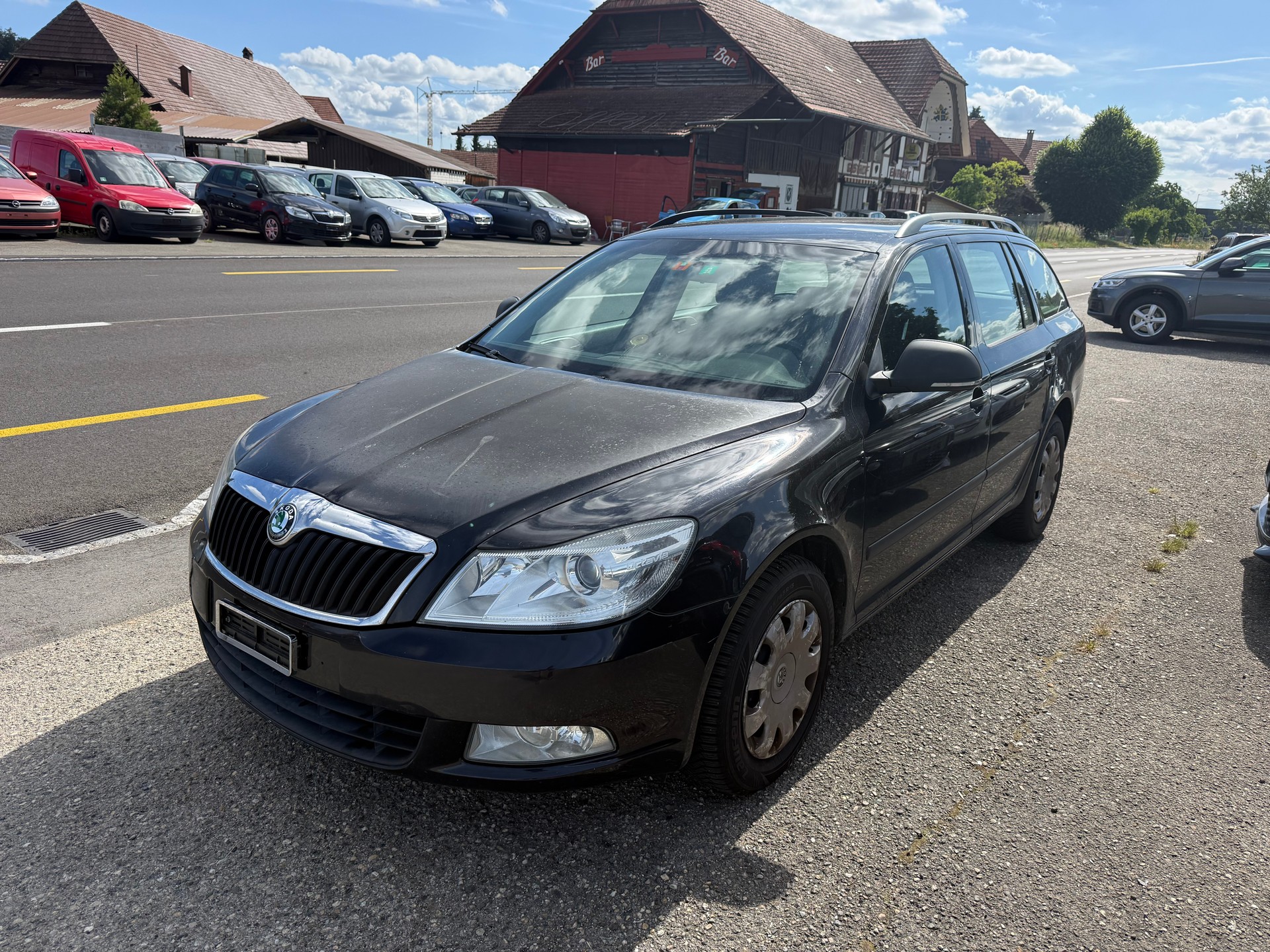 SKODA Octavia Combi 1.6 TDI Clever-image-2