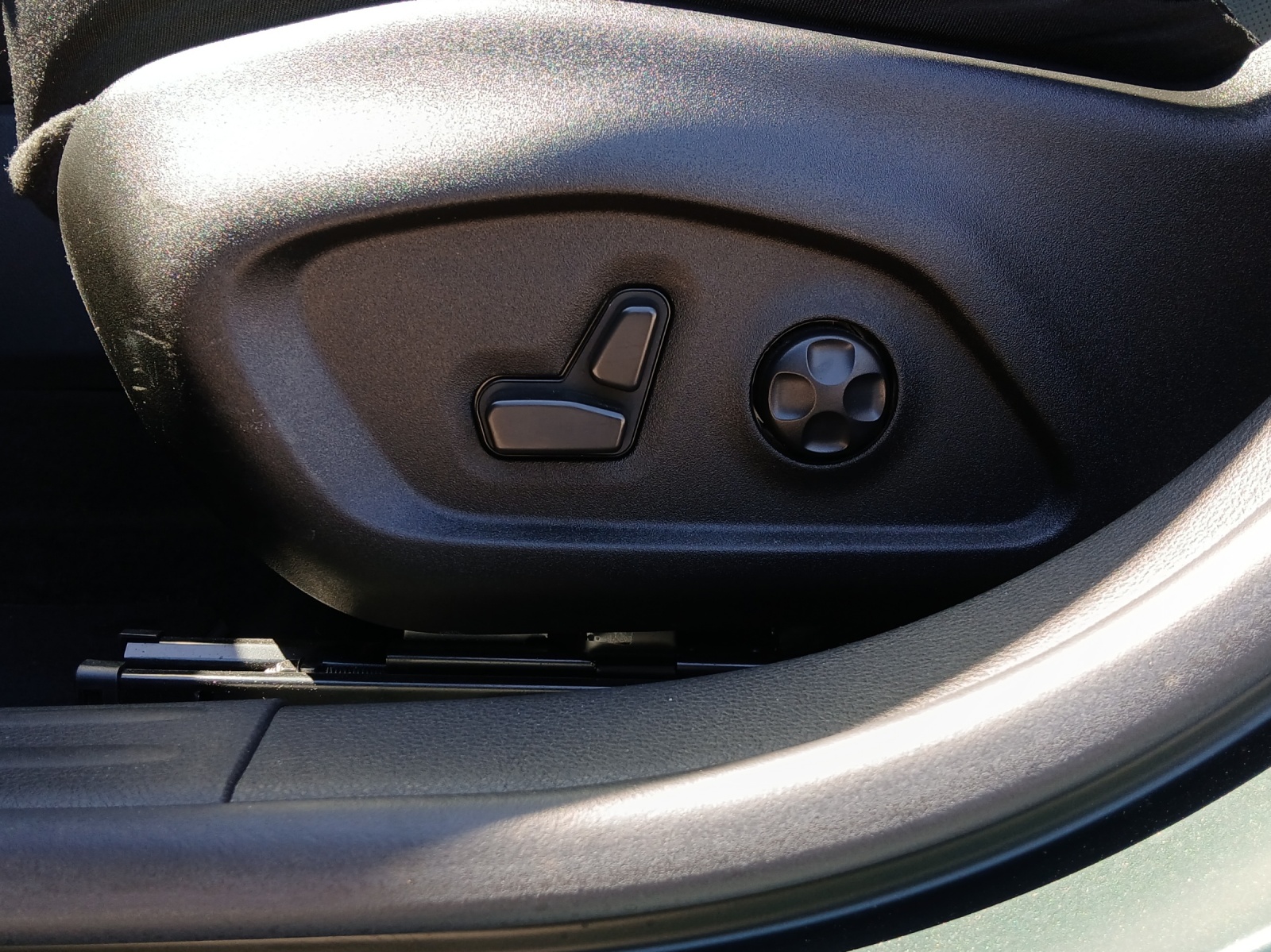 JEEP Compass 1.3 T PHEV 80th Anniversary AWD-image-14