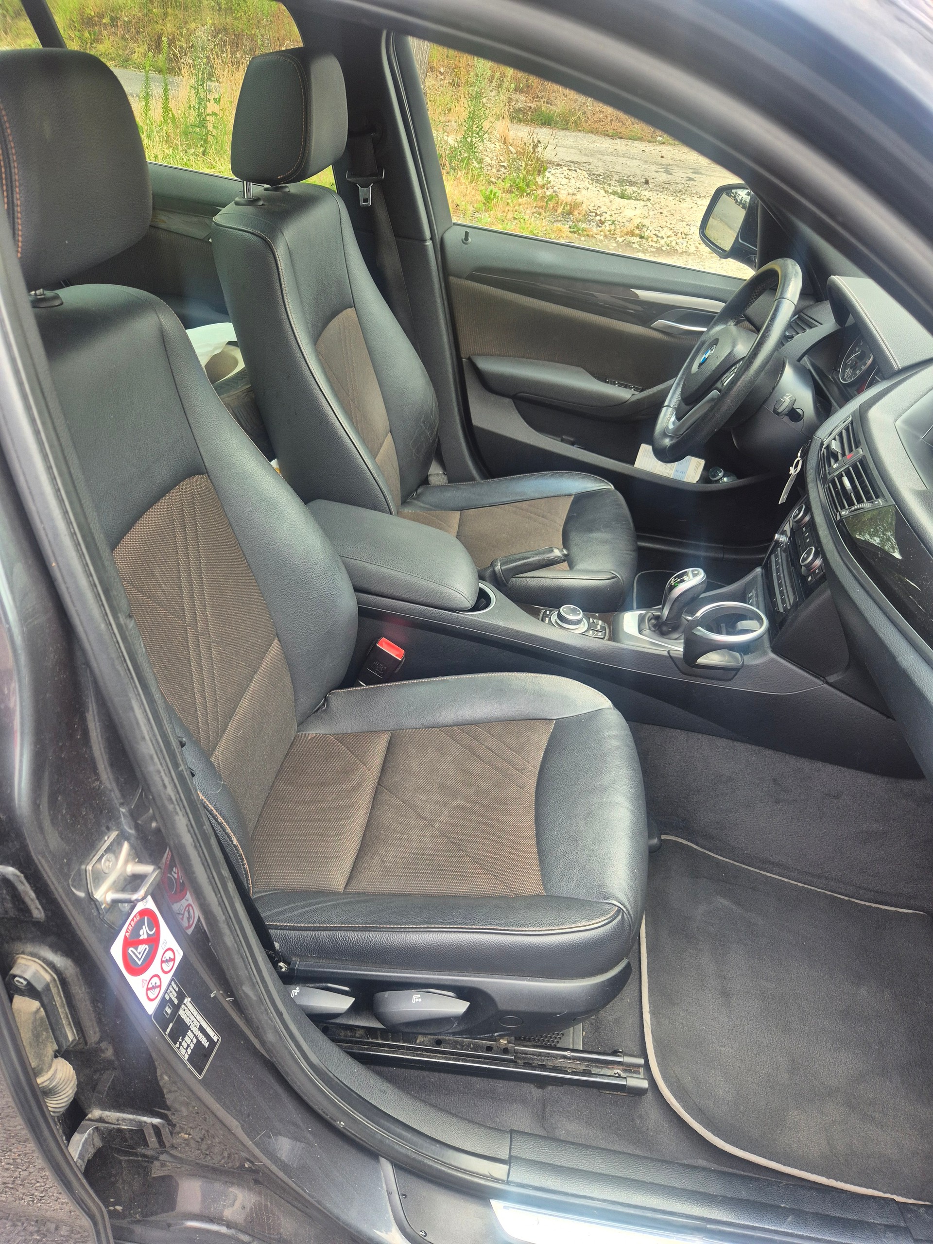 BMW X1 sDrive 18d xLine Steptronic-image-9