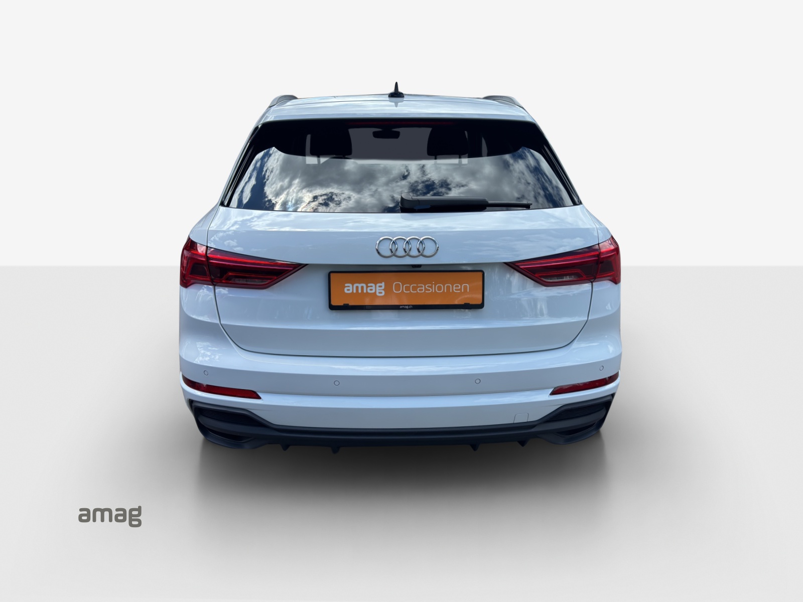 AUDI Q3 Sportback 35 TFSI S line Attraction S-tronic-image-3