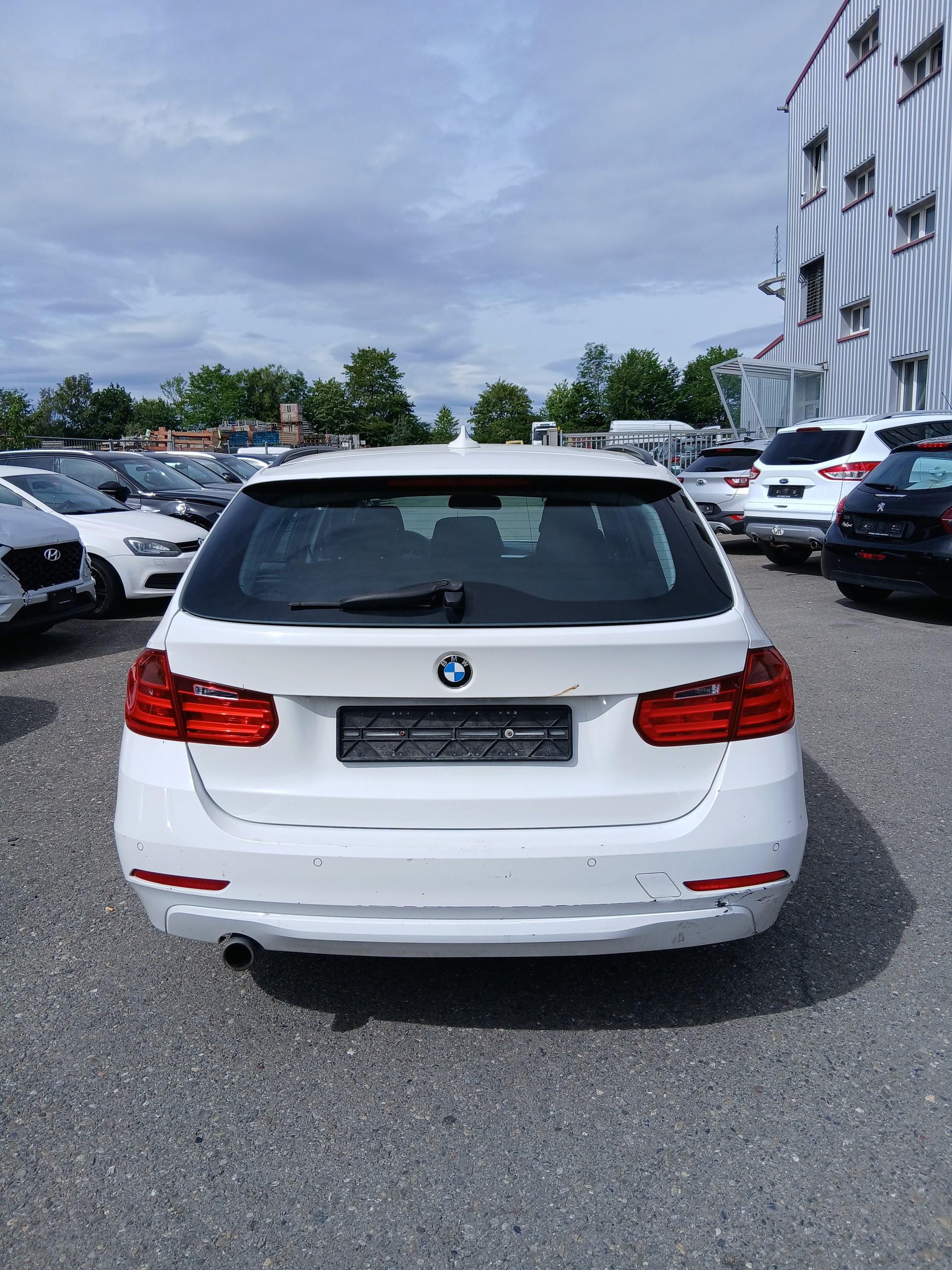 BMW 316d Touring Business Steptronic-image-5