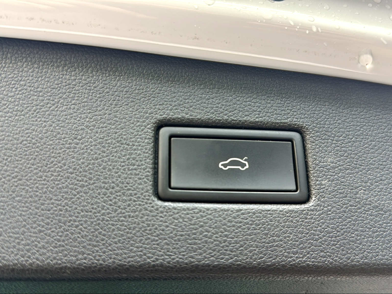 VW Tiguan 1.4TSI PHEV R-Line DSG-image-15