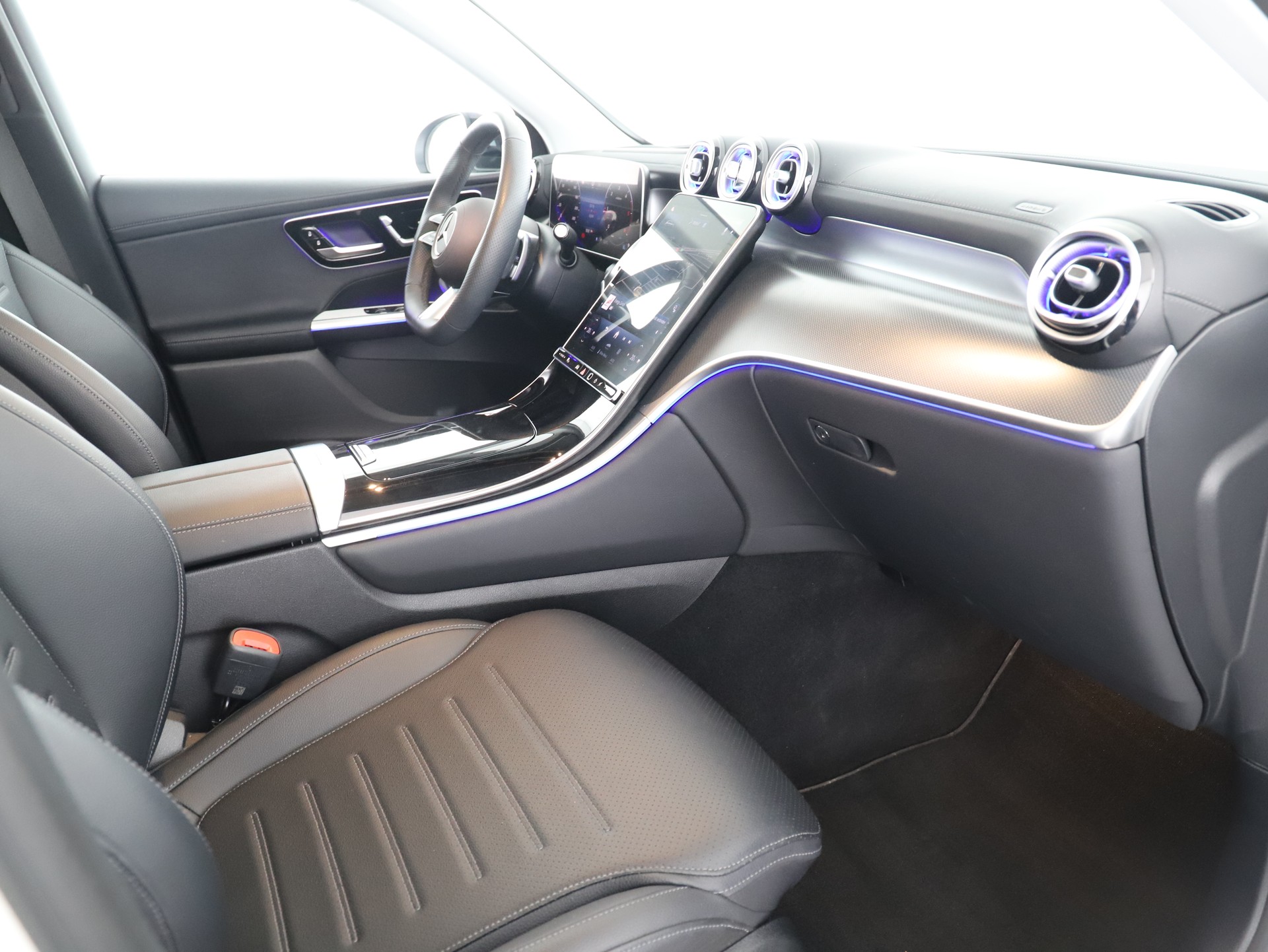 MERCEDES-BENZ GLC 220 d 4M 9G-Tronic-image-15