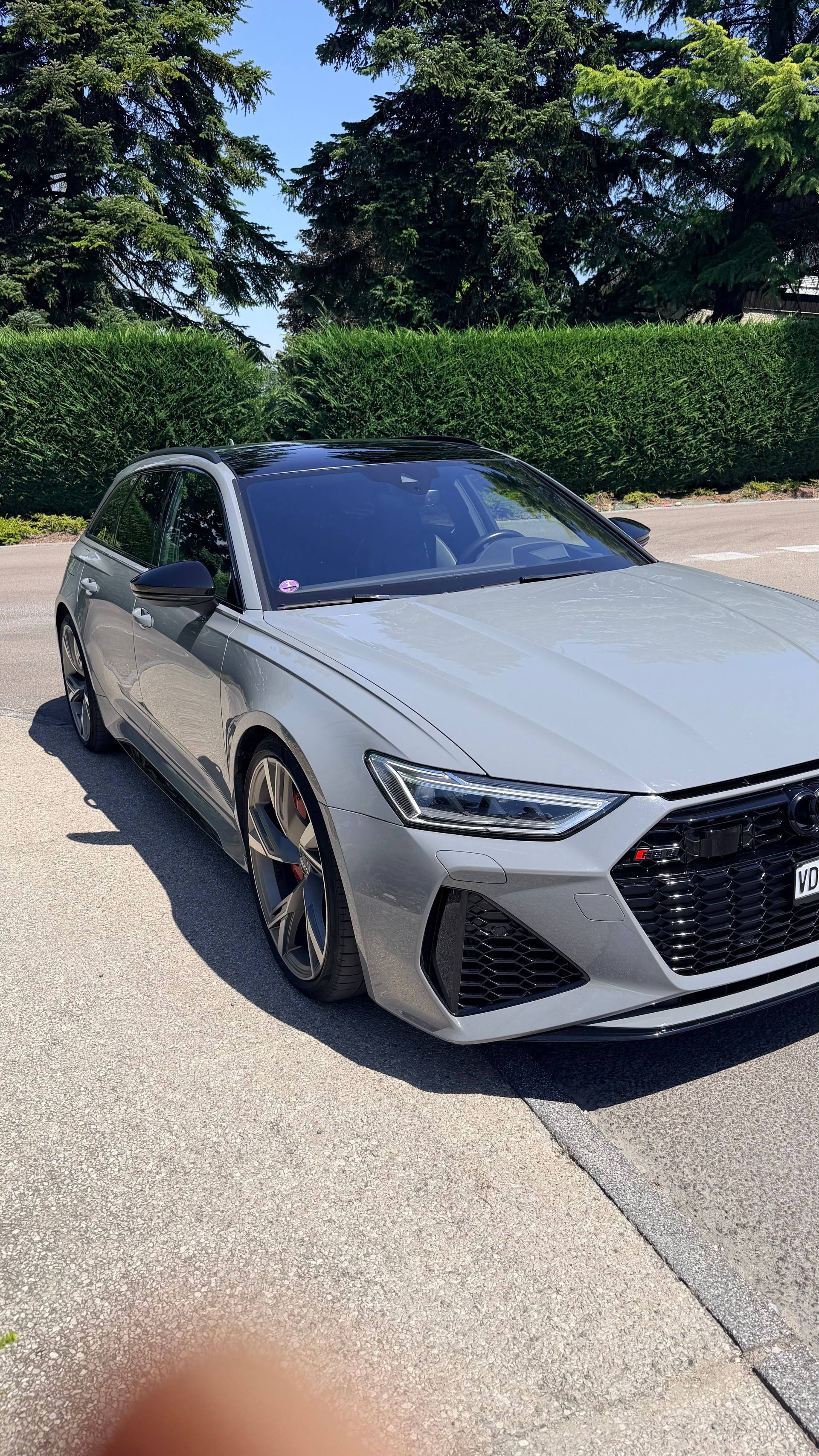 AUDI RS6 4.0 V8 TFSI quattro T-Tronic-image-2