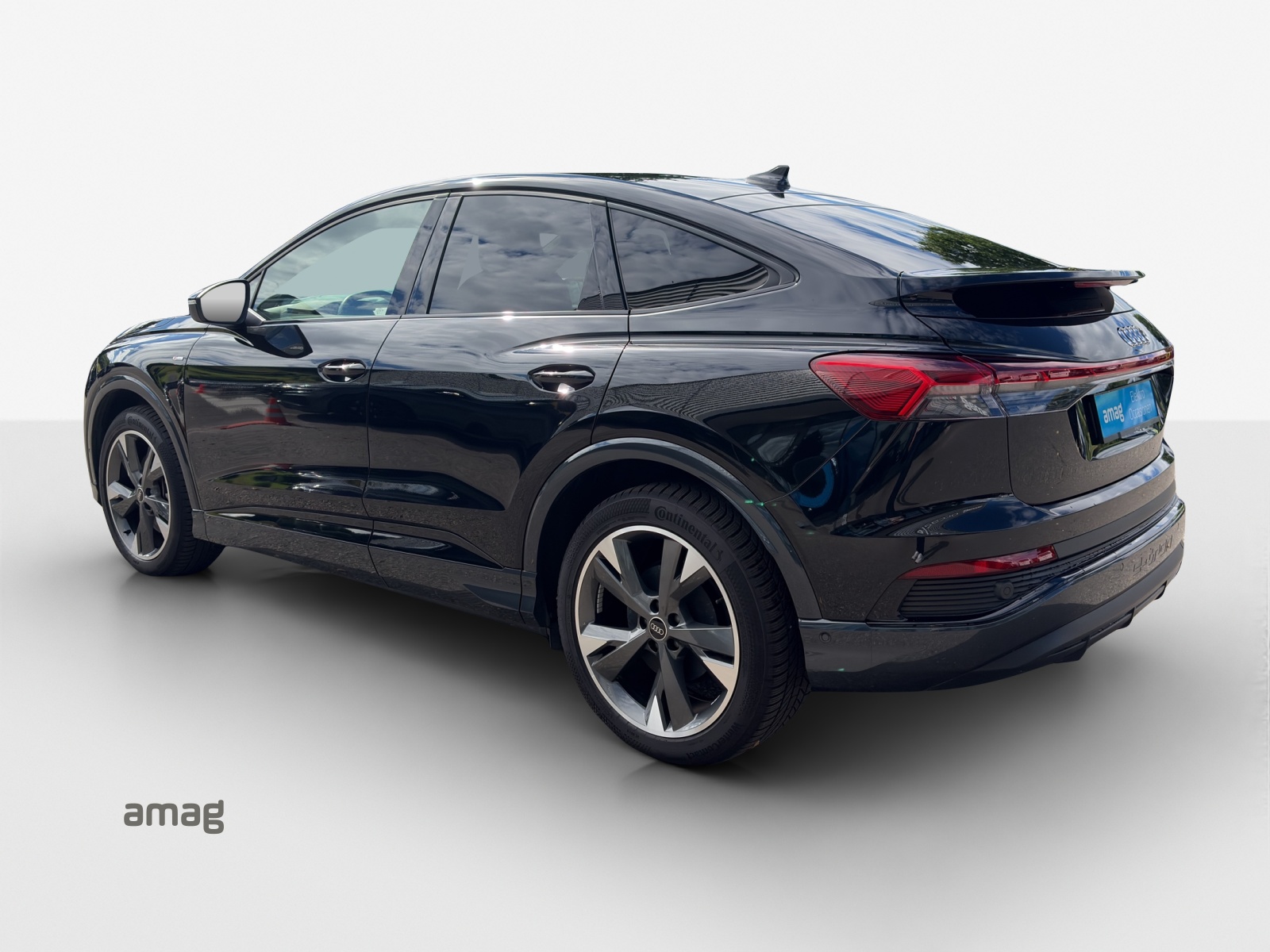 AUDI Q4 Sportback e-tron 55 quattro-image-3
