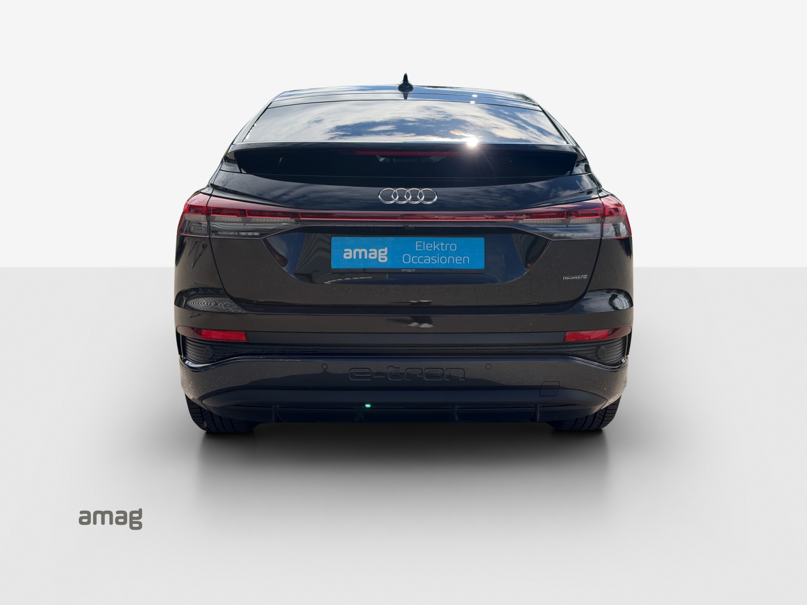 AUDI Q4 Sportback e-tron 55 quattro-image-4