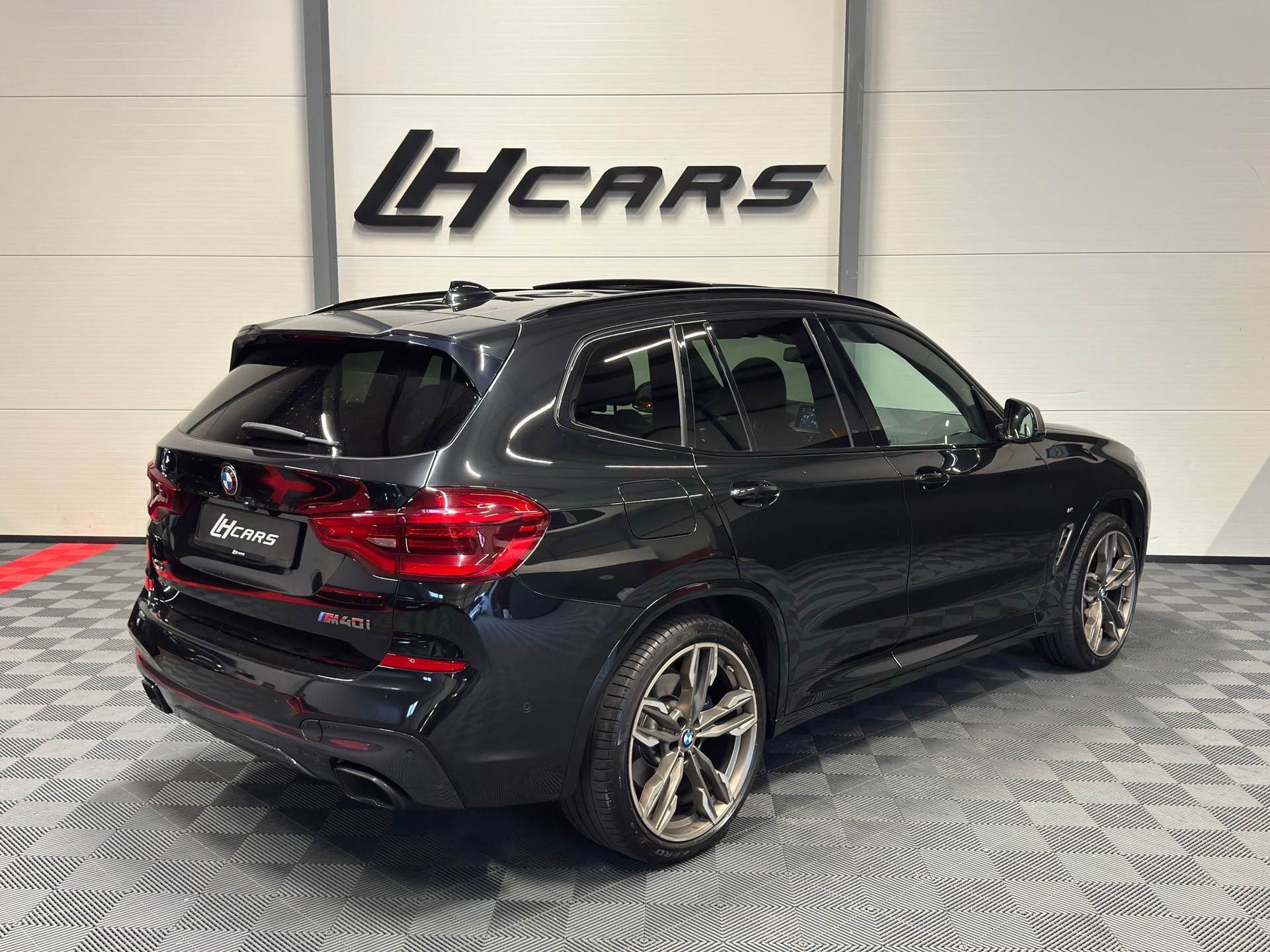 BMW X3 M40i-image-3