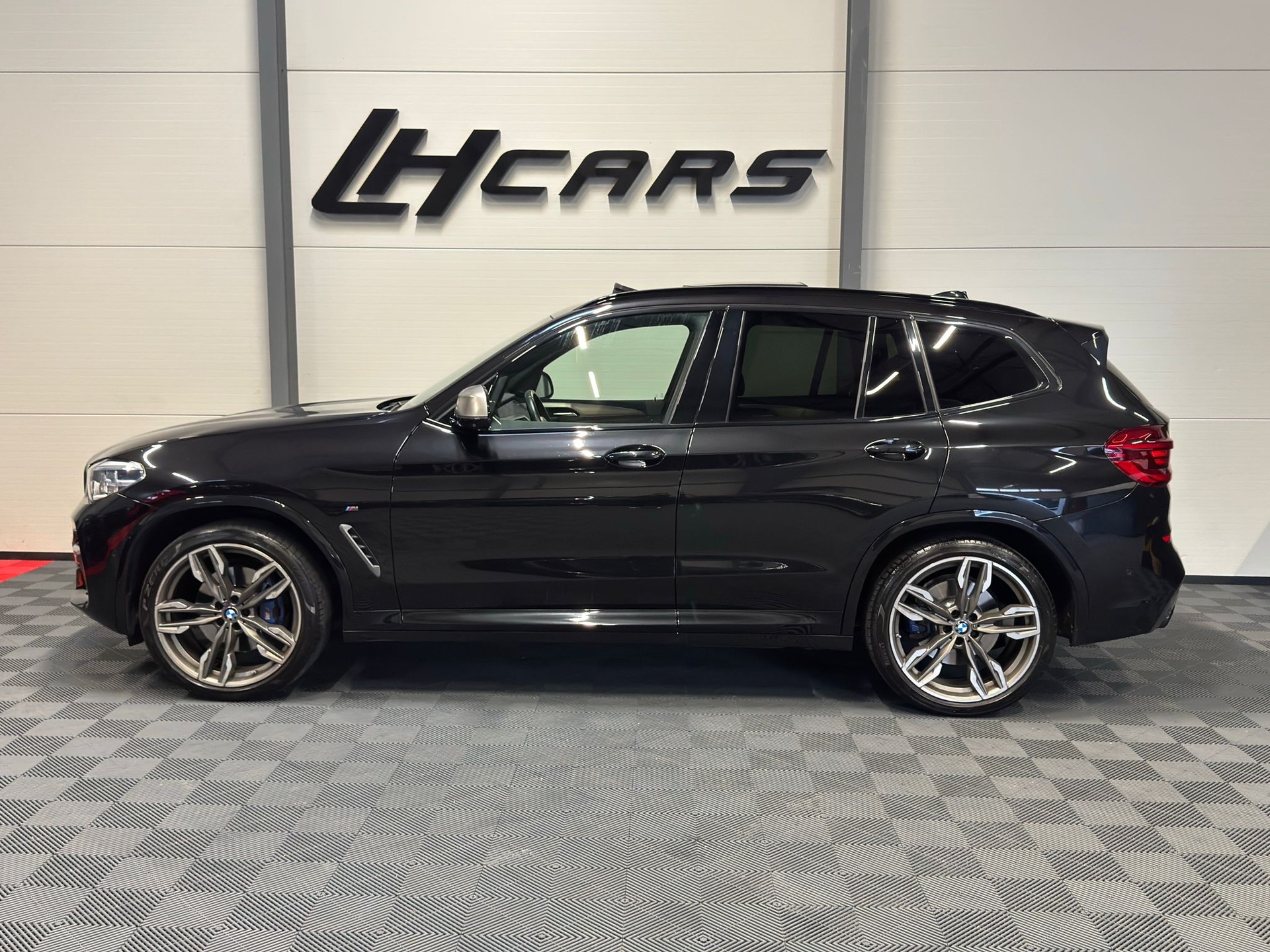 BMW X3 M40i-image-1