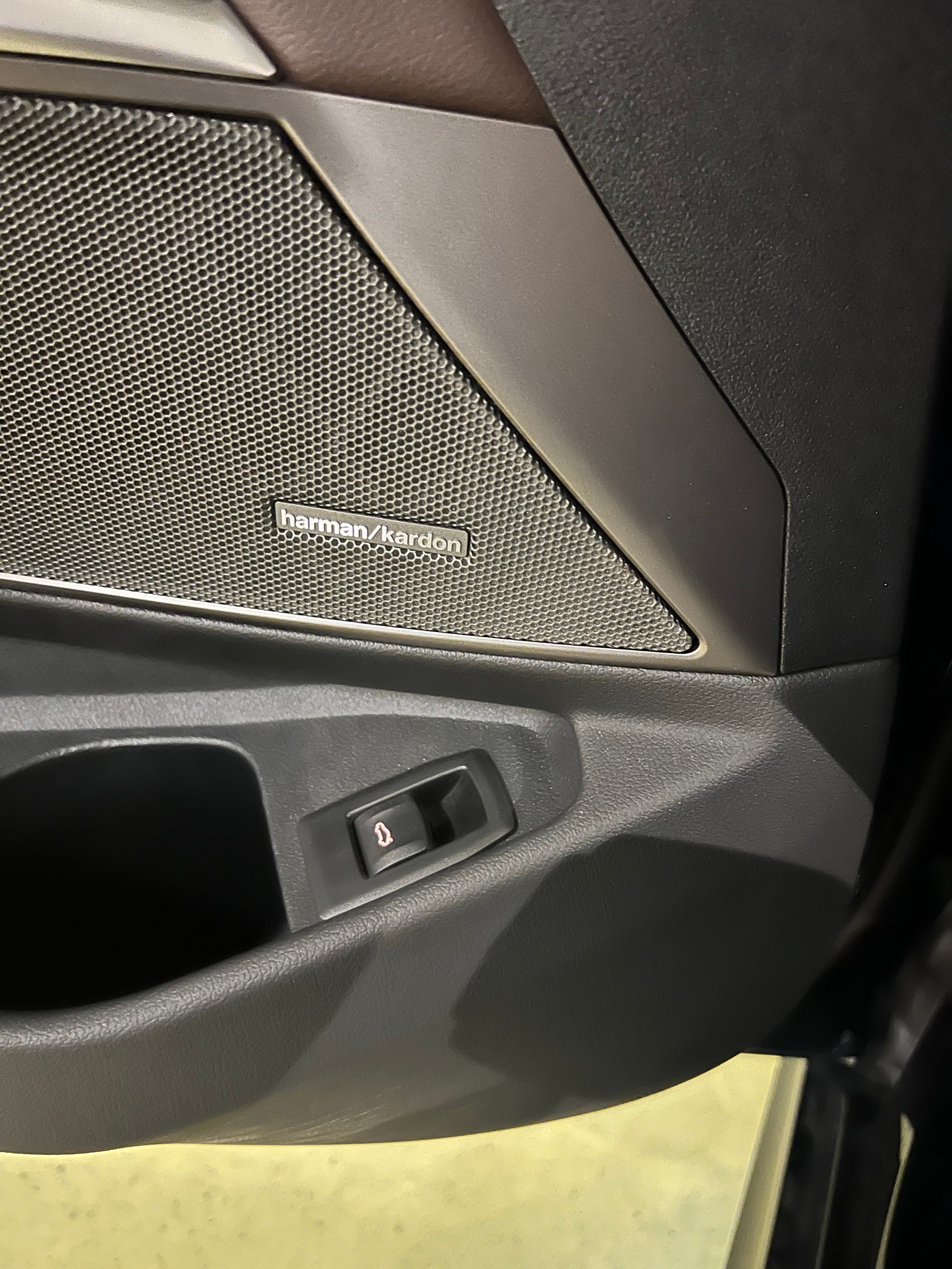 BMW-ALPINA B3 BiTurbo 3.0 xDrive darkgreen/brown-image-12