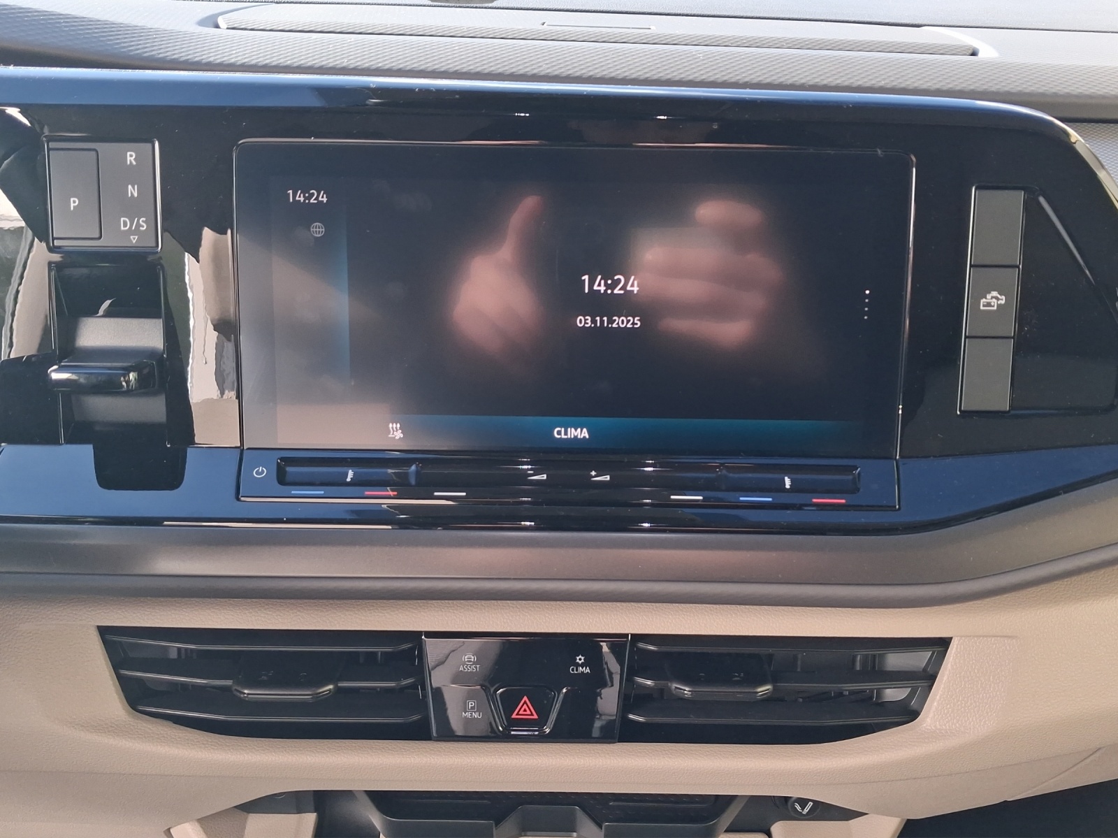 VW California 2.0 TSI Beach Tour-image-10