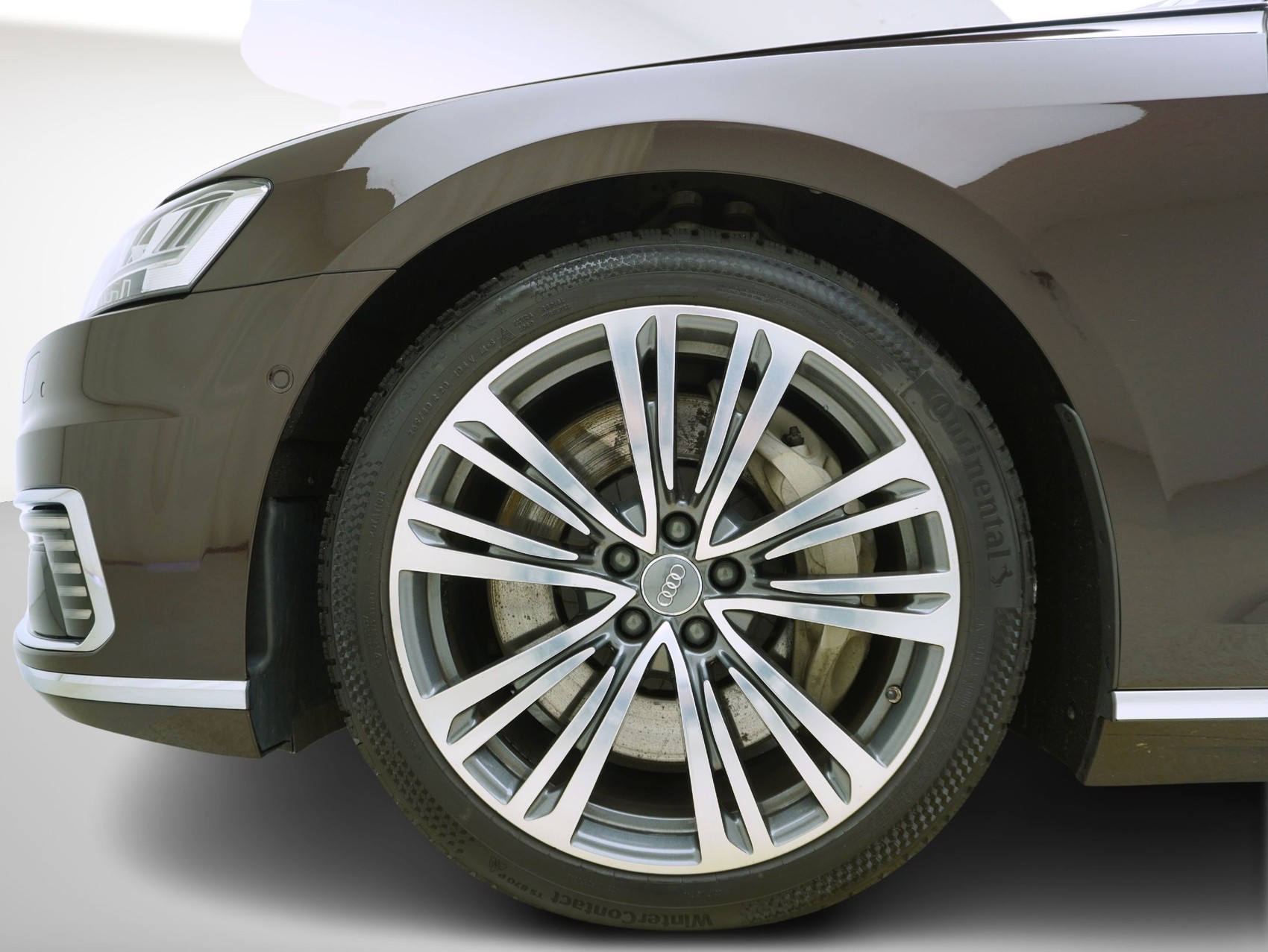 AUDI A8 60 TFSI e quattro tiptronic LWB-image-6