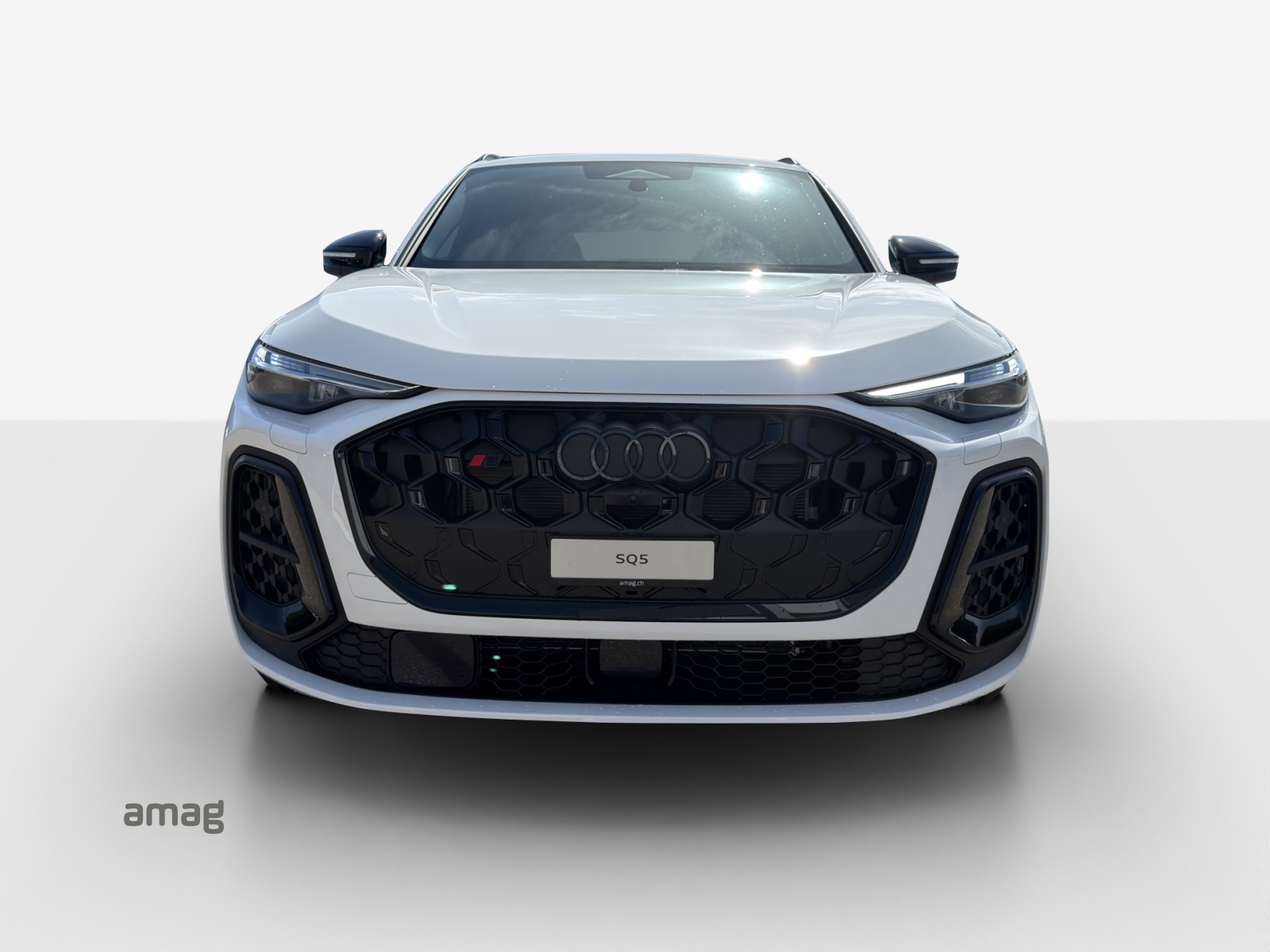 AUDI SQ5 TFSI quattro S-tronic-image-6