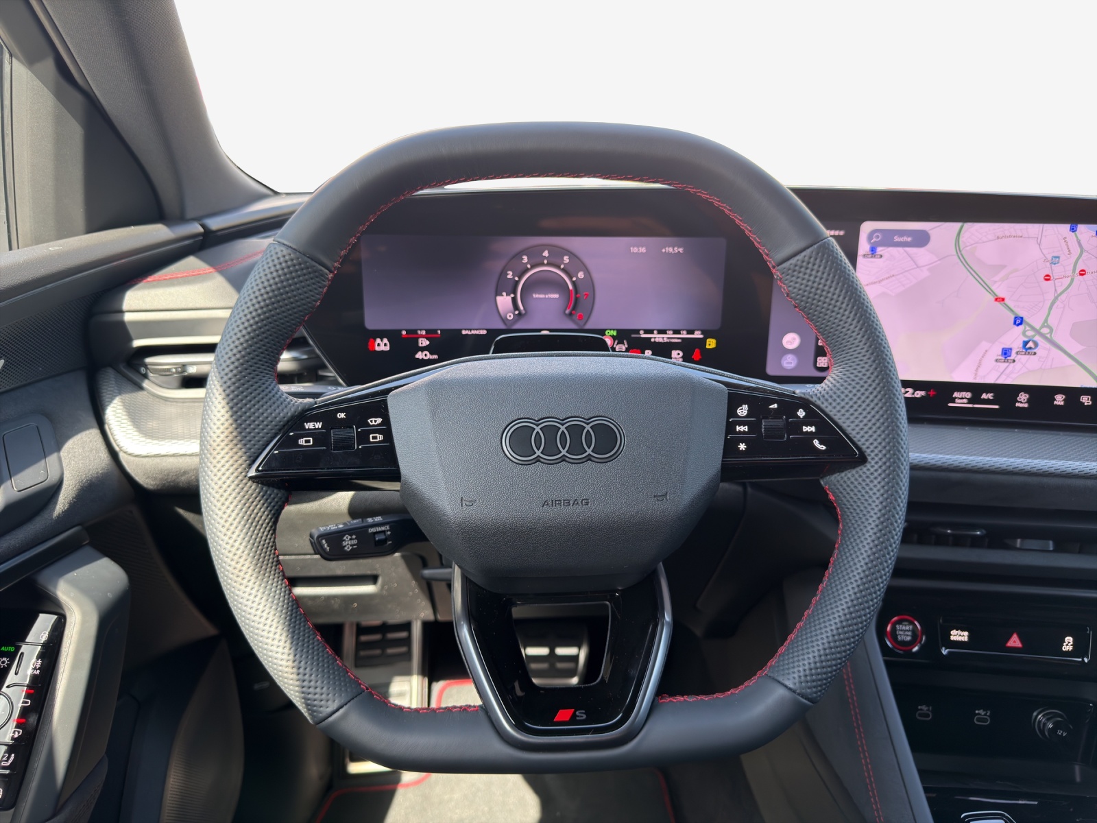 AUDI SQ5 TFSI quattro S-tronic-image-9