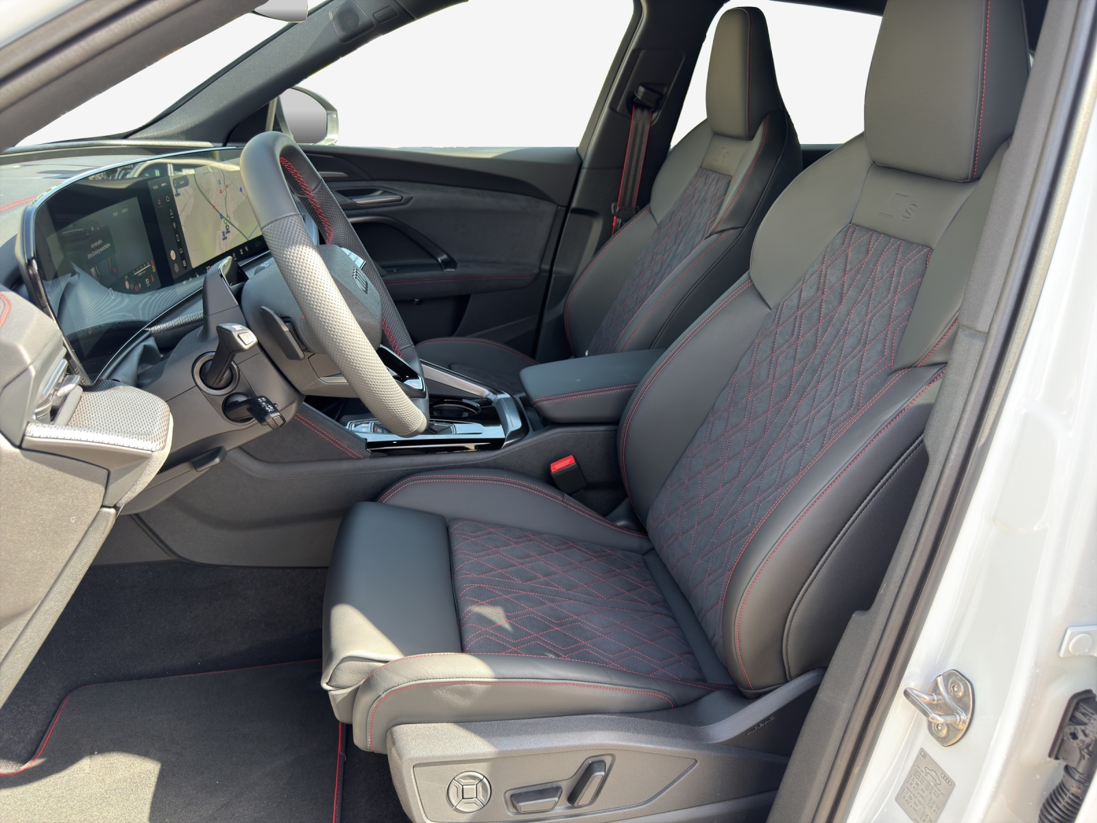 AUDI SQ5 TFSI quattro S-tronic-image-7