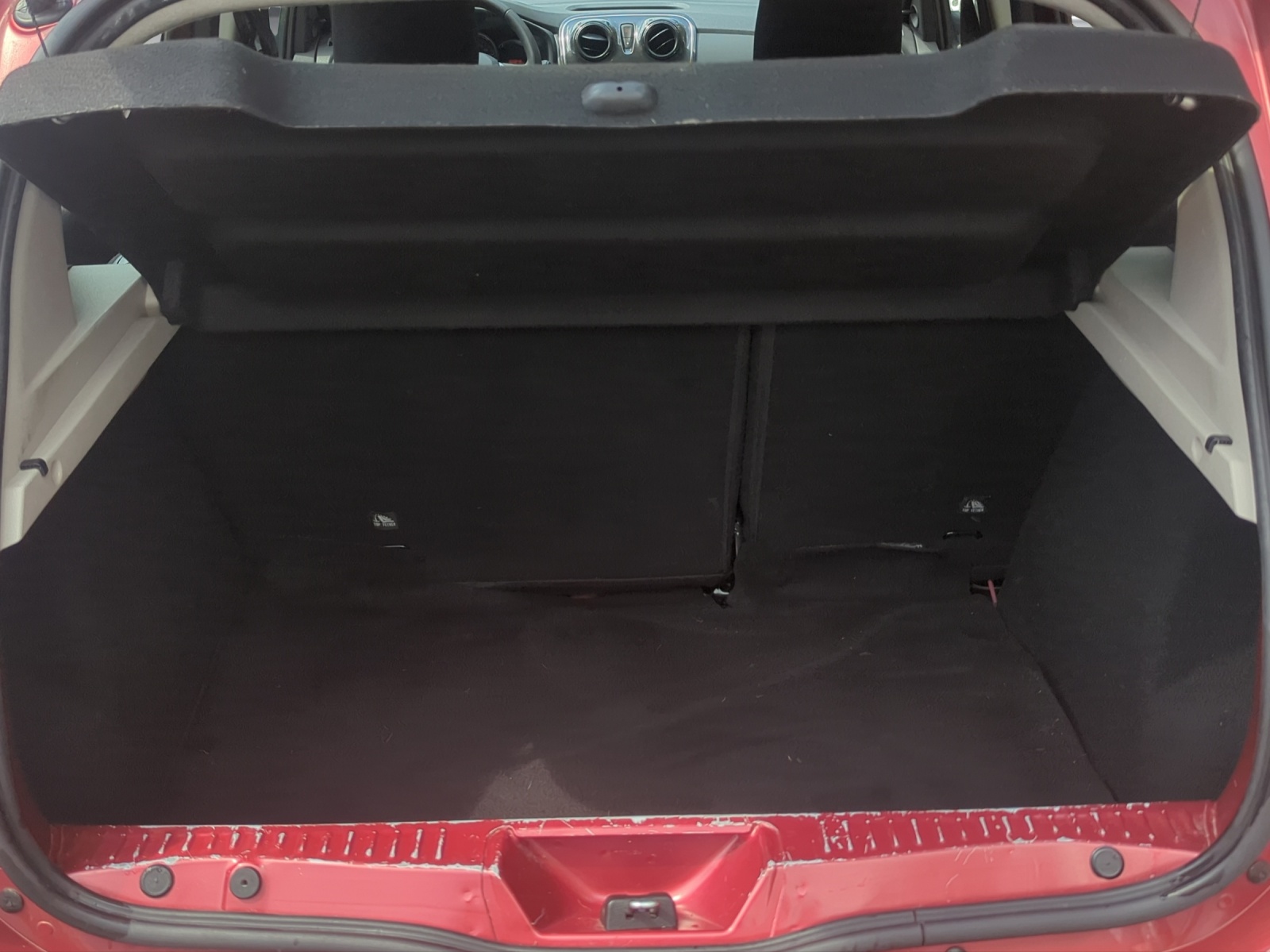 DACIA Sandero 1.0 Essential-image-17