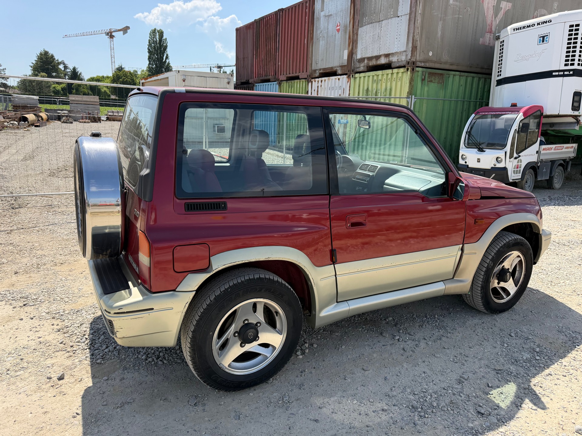 SUZUKI Vitara 2.0 Wagon-image-11
