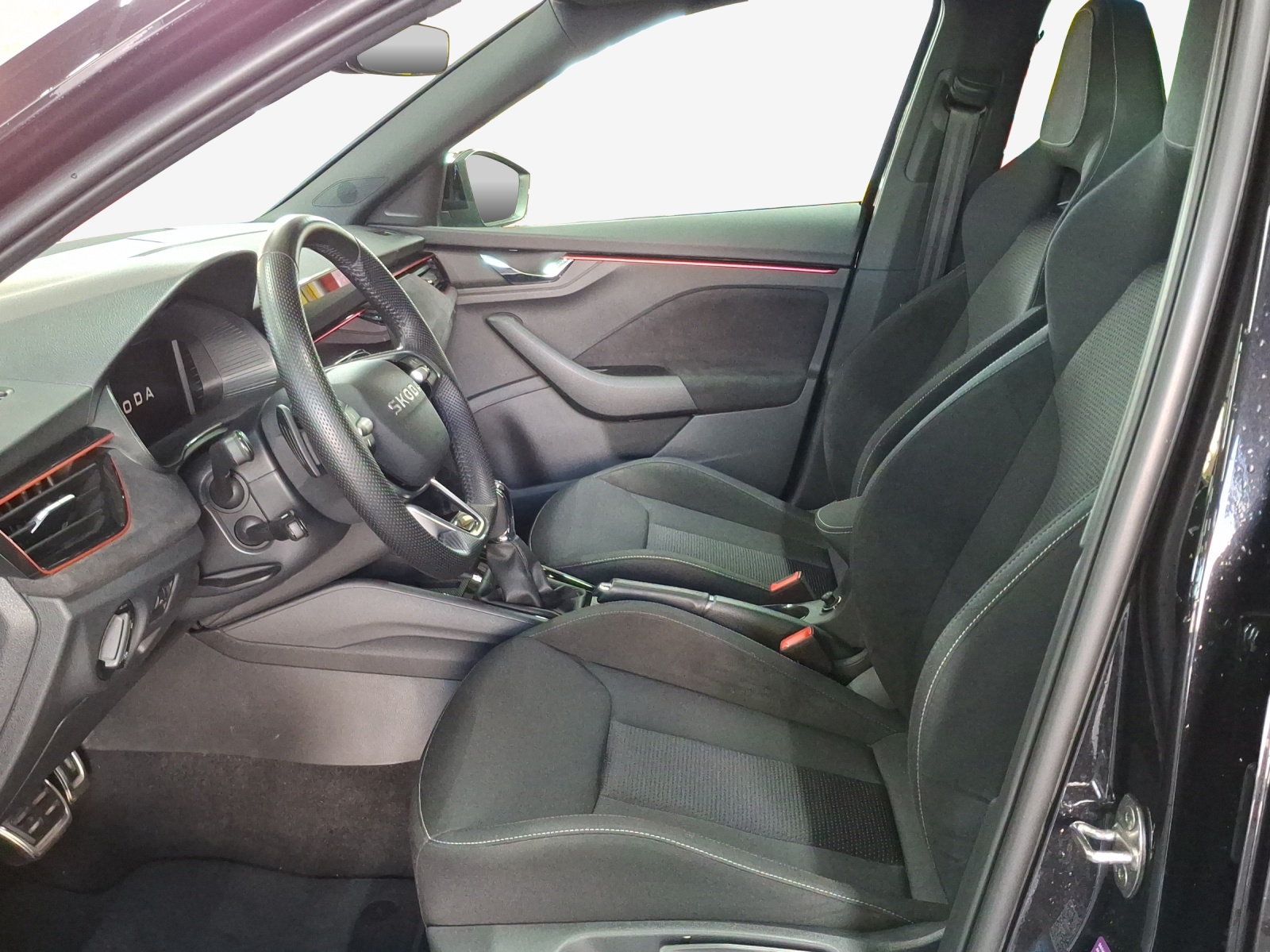 SKODA Kamiq 1.0 TSI Dynamic DSG-image-7