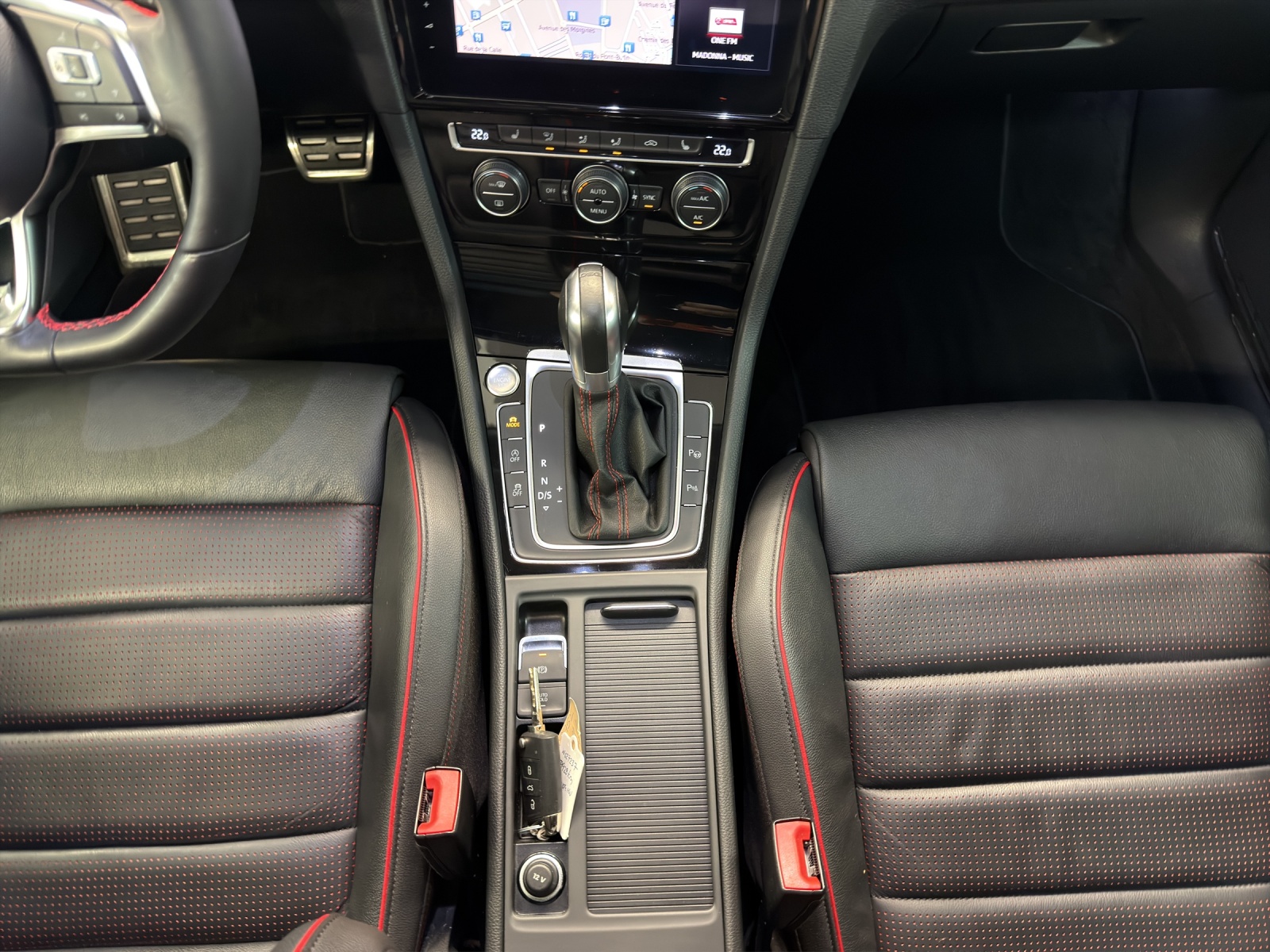 VW Golf 2.0 TSI GTI Perform-image-14