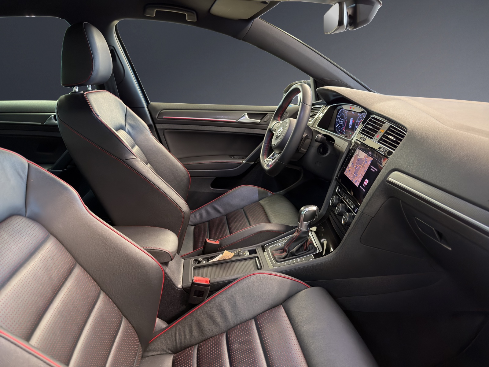 VW Golf 2.0 TSI GTI Perform-image-9