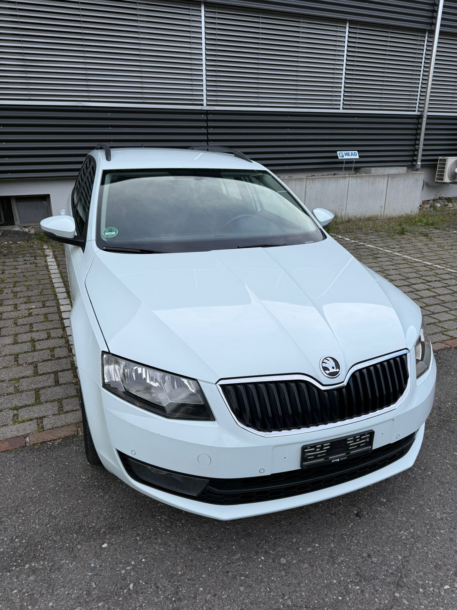 SKODA 2.0 TDI 184 Style 4x4 DSG-image-2