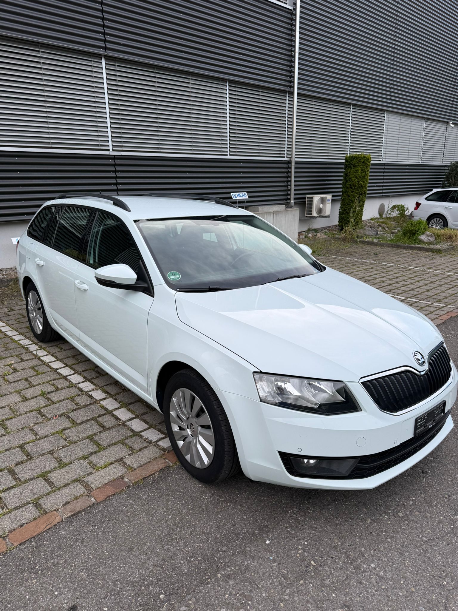 SKODA 2.0 TDI 184 Style 4x4 DSG-image-0