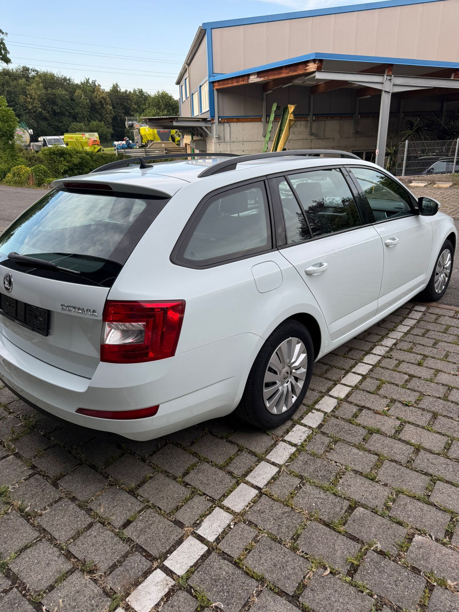 SKODA 2.0 TDI 184 Style 4x4 DSG-image-3