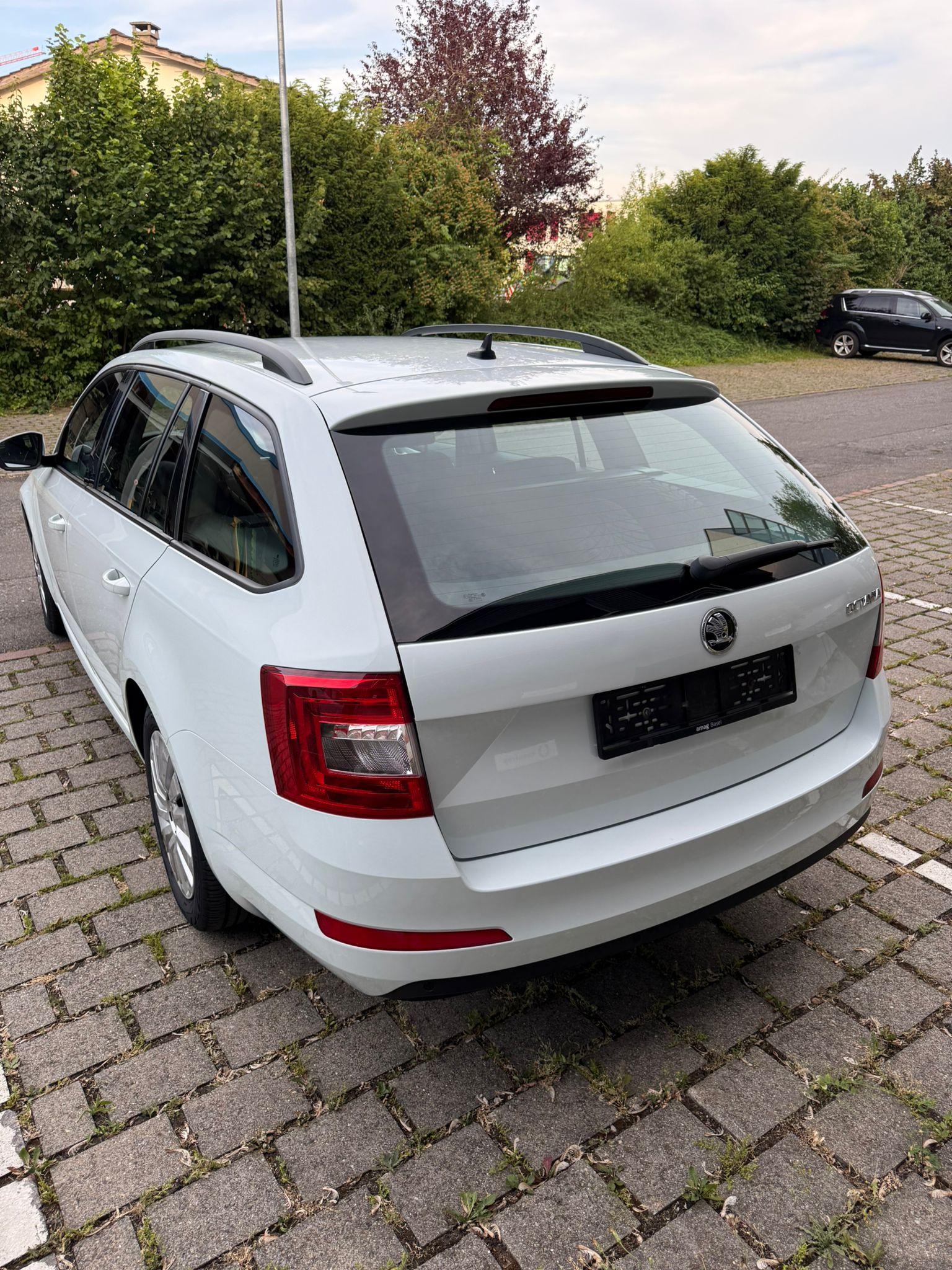 SKODA 2.0 TDI 184 Style 4x4 DSG-image-1