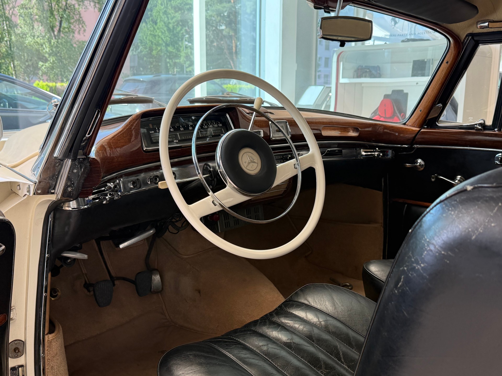 MERCEDES-BENZ S Coupe 'Ponton'-image-9