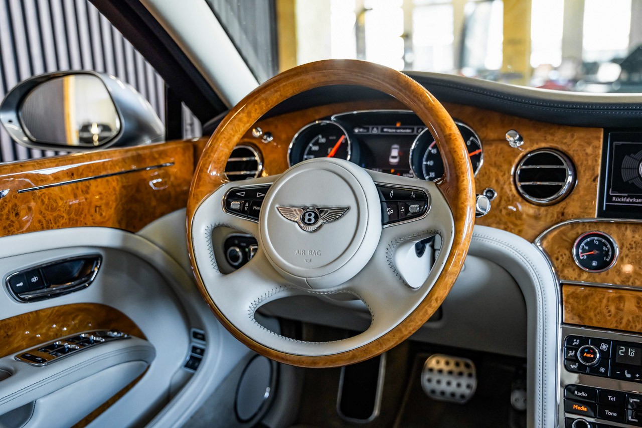 BENTLEY Mulsanne-image-30