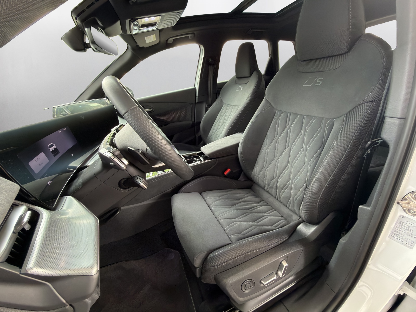 AUDI Q3 SUV TFSI quattro 195 kW S tronic-image-7