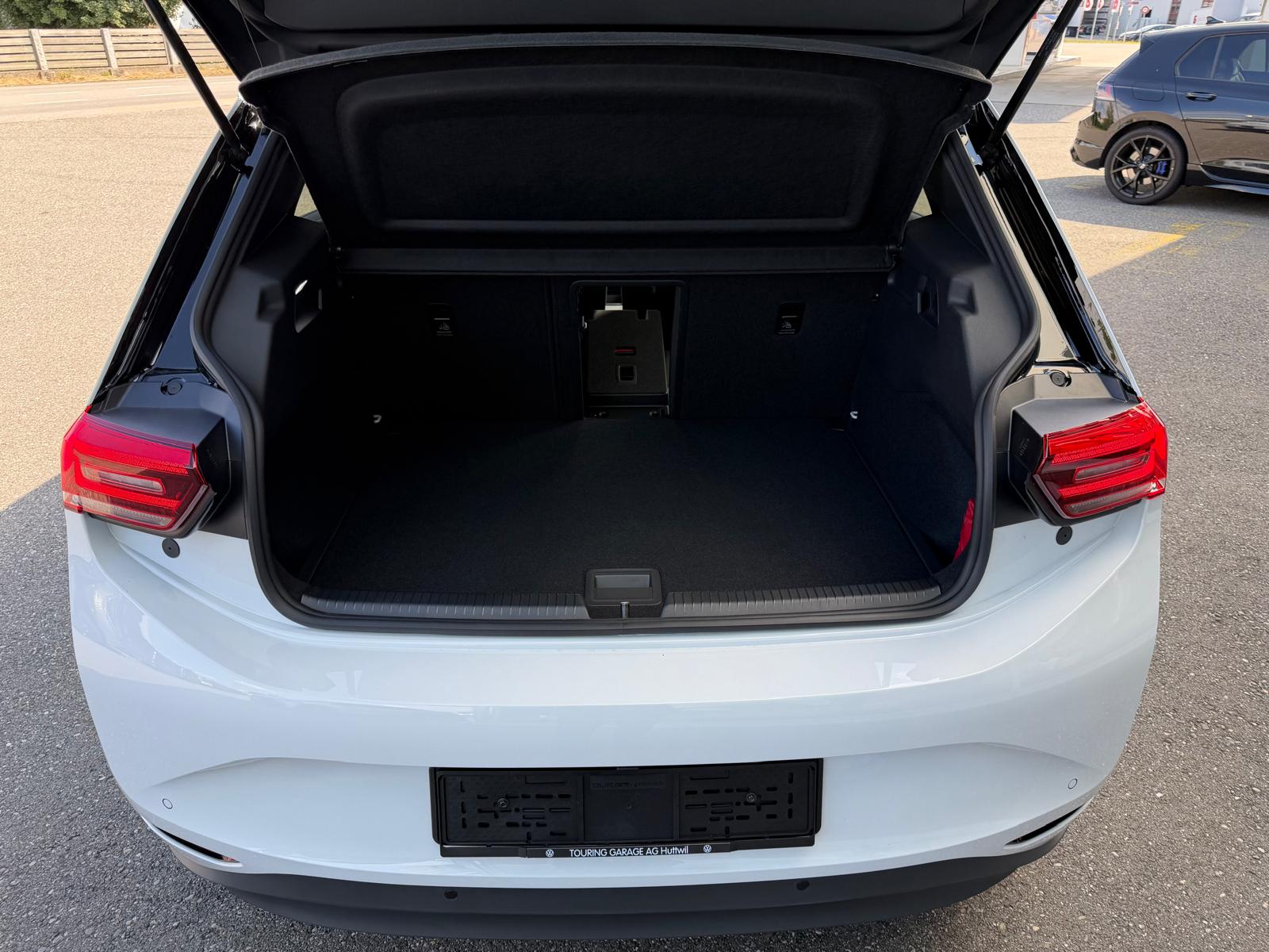 VW ID.3 Pro 59 kWh Pro United-image-26