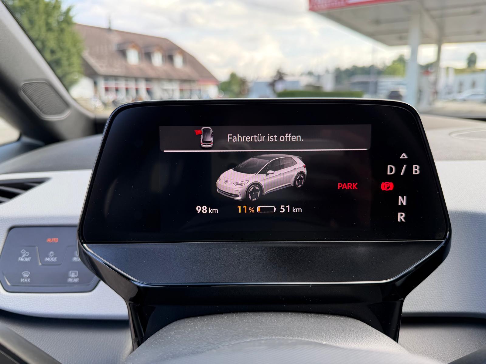 VW ID.3 Pro 59 kWh Pro United-image-17