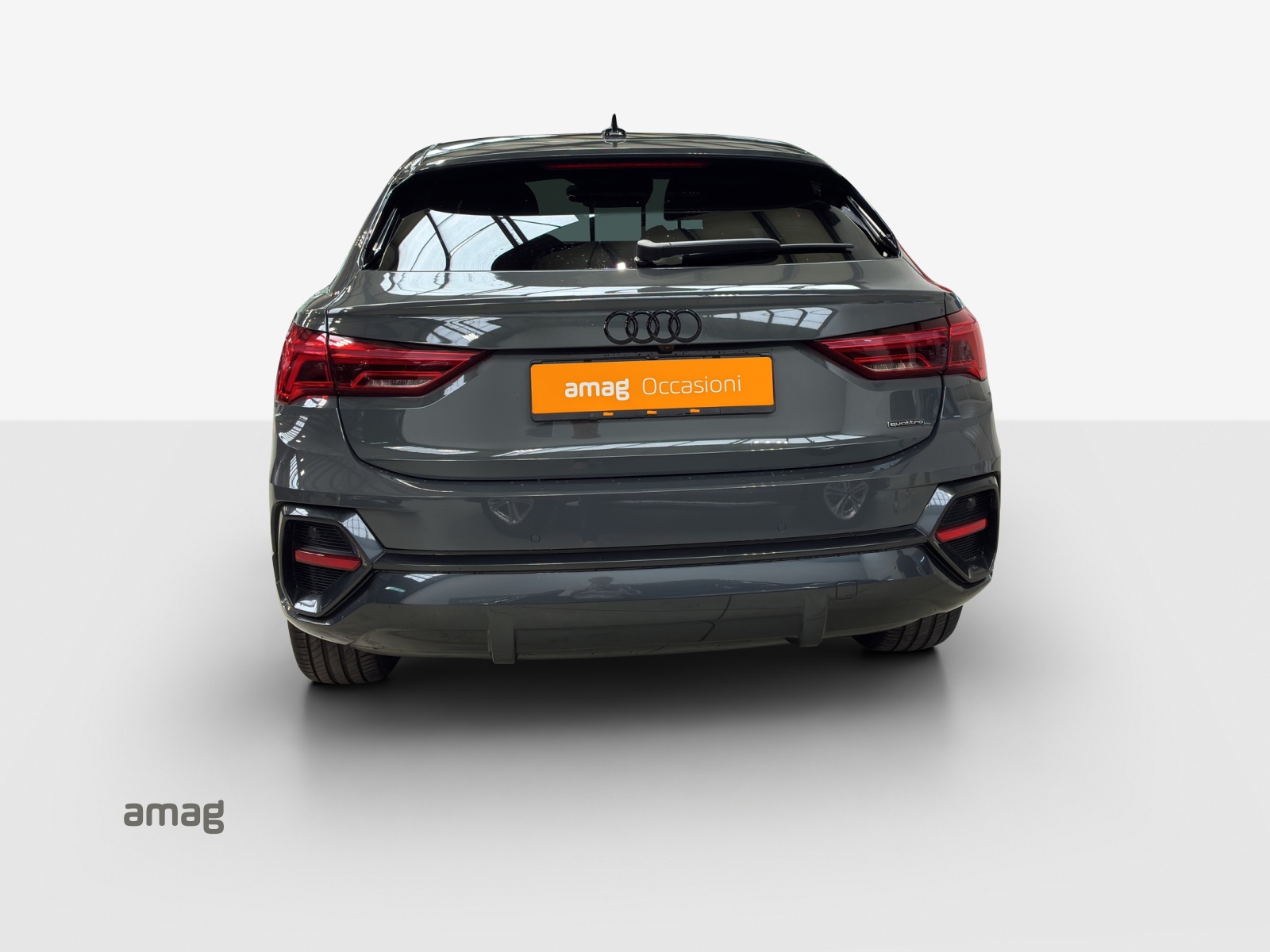 AUDI Q3 Sportback 35 TDI Attraction quattro S-tronic-image-3