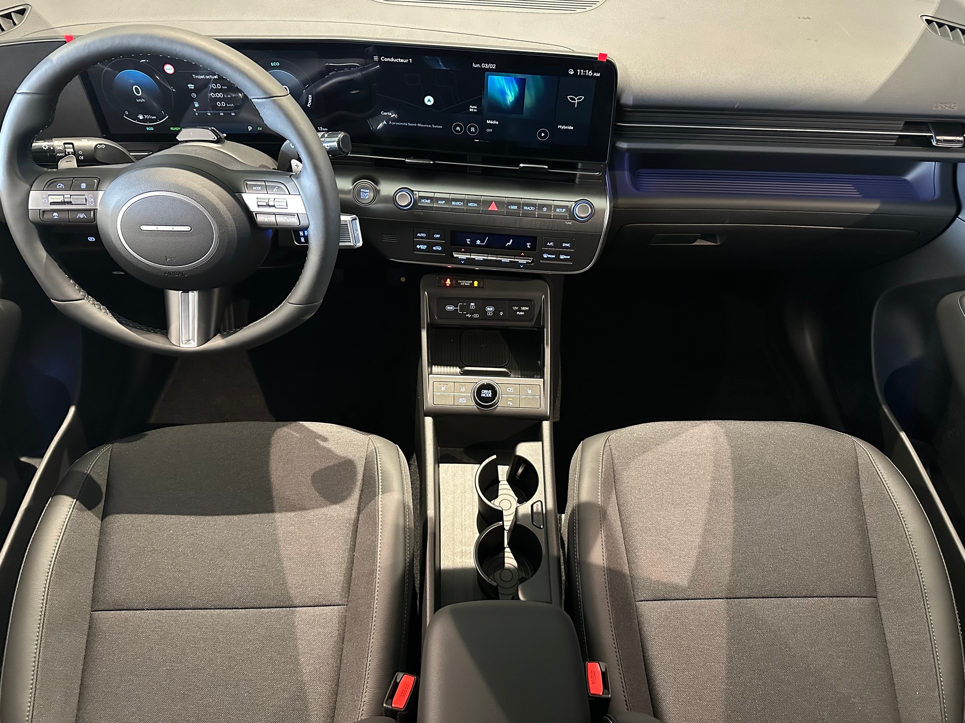 HYUNDAI Kona 1.6 HEV Amplia-image-6