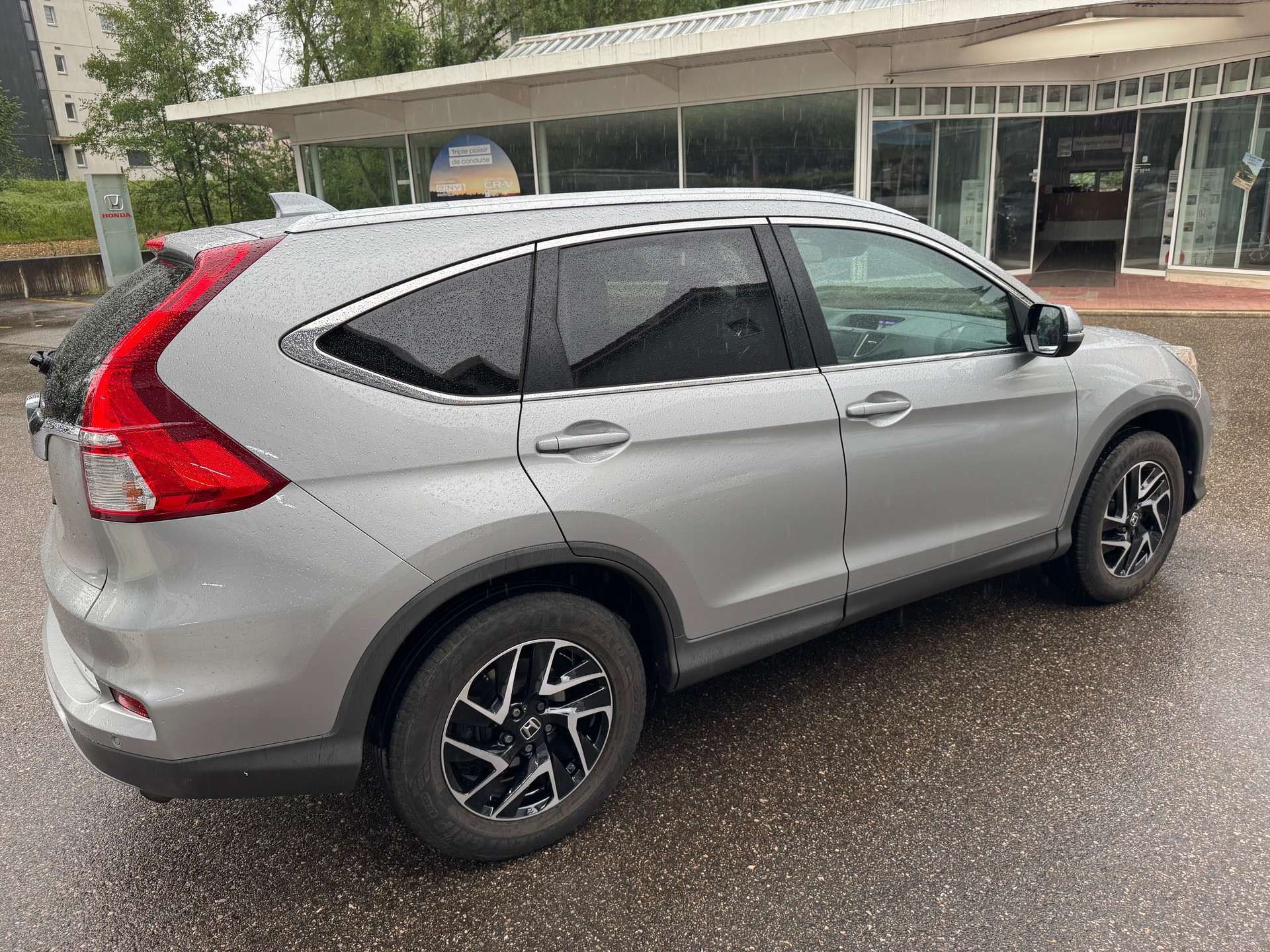 HONDA CR-V 2.0 Lifestyle 4WD-image-6