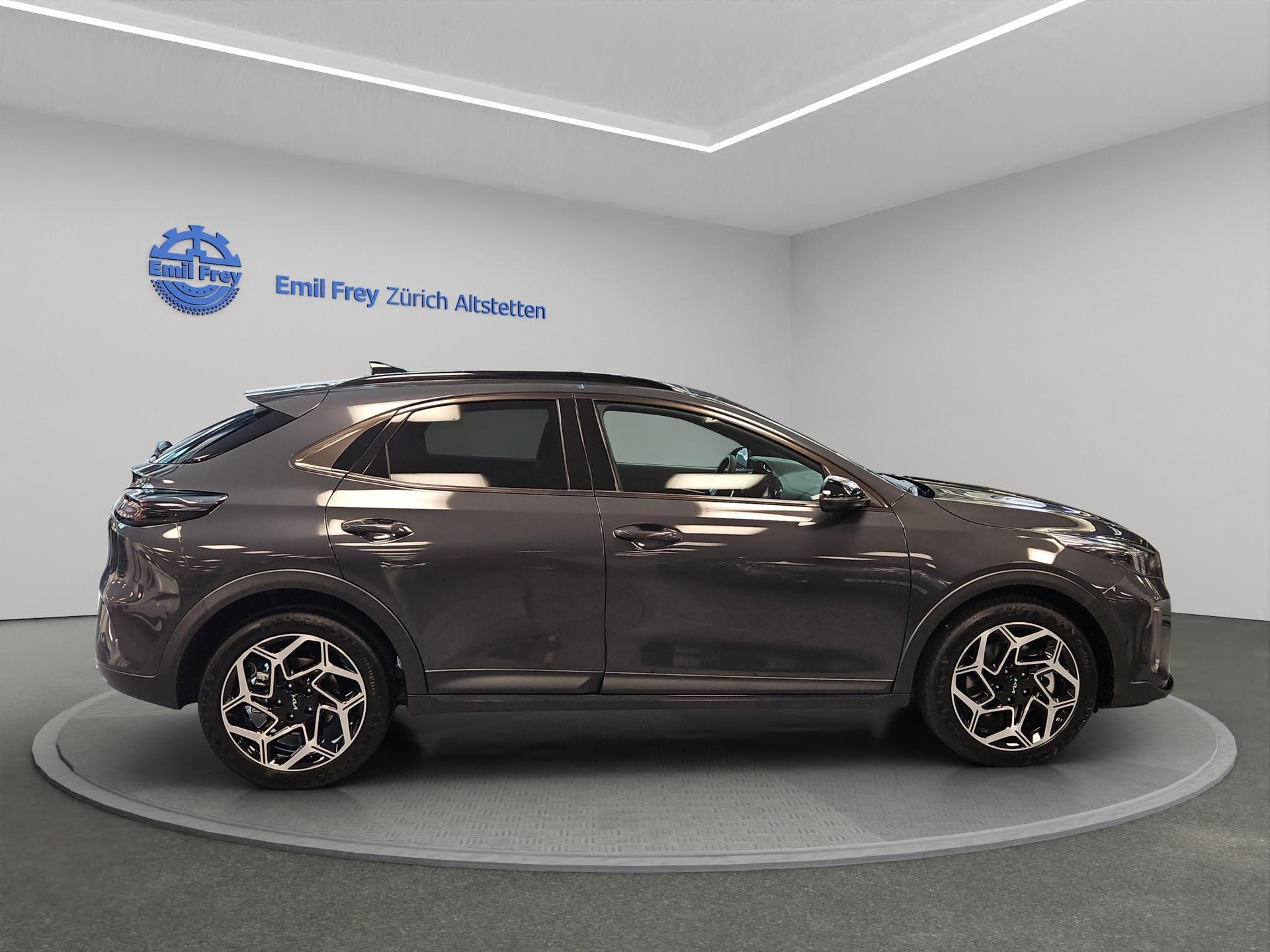 KIA XCeed 1.6 T-GDi GT-Line-image-2