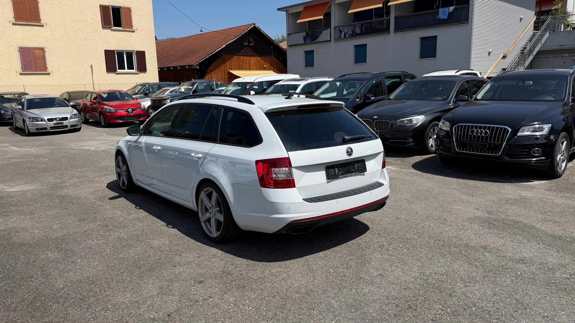 SKODA Octavia Combi 2.0 TSI RS DSG-image-3