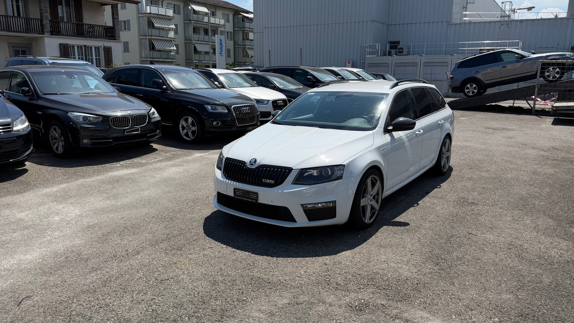 SKODA Octavia Combi 2.0 TSI RS DSG-image-0