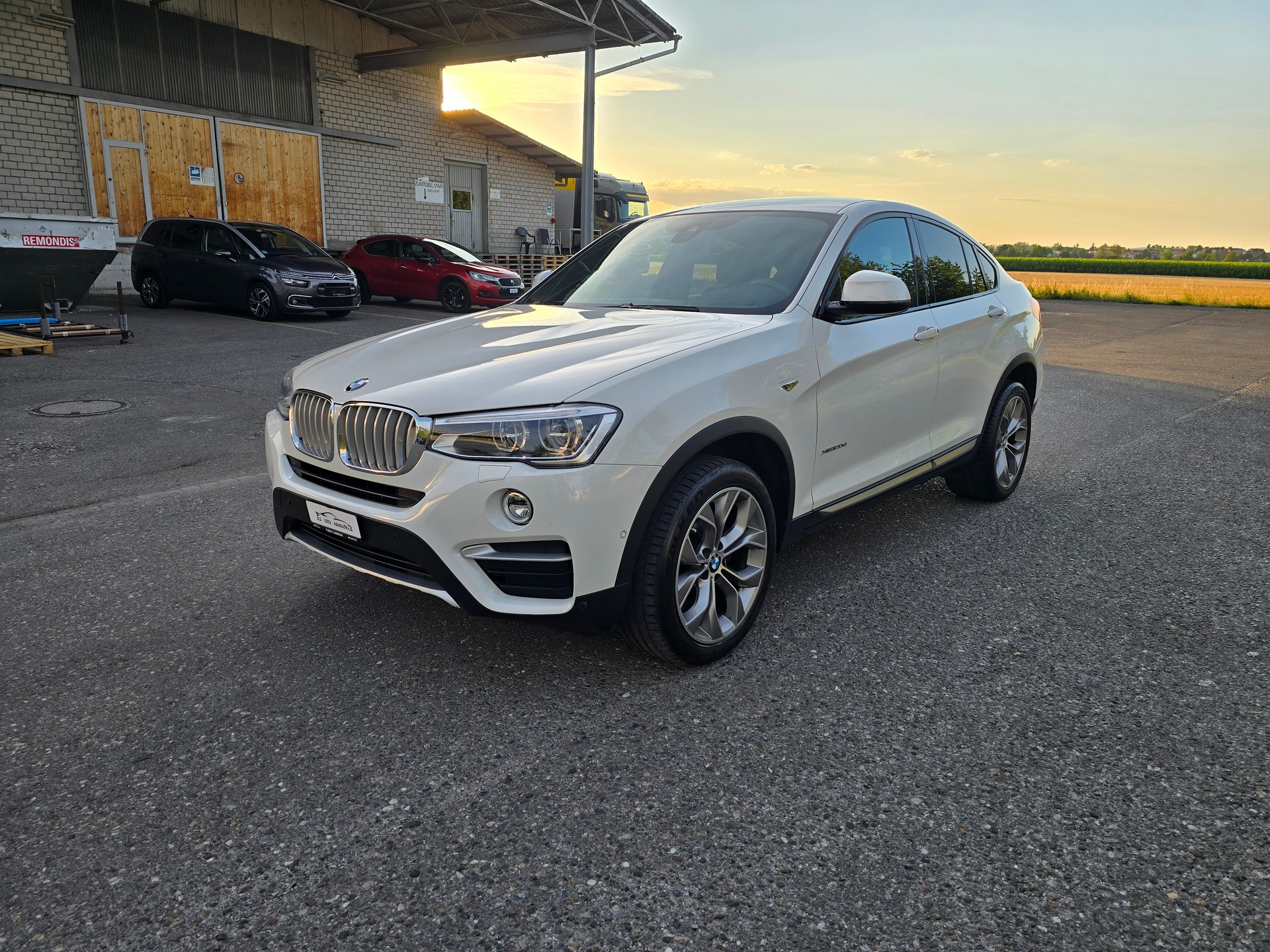 BMW X4 xDrive 20d xLine Steptronic-image-2