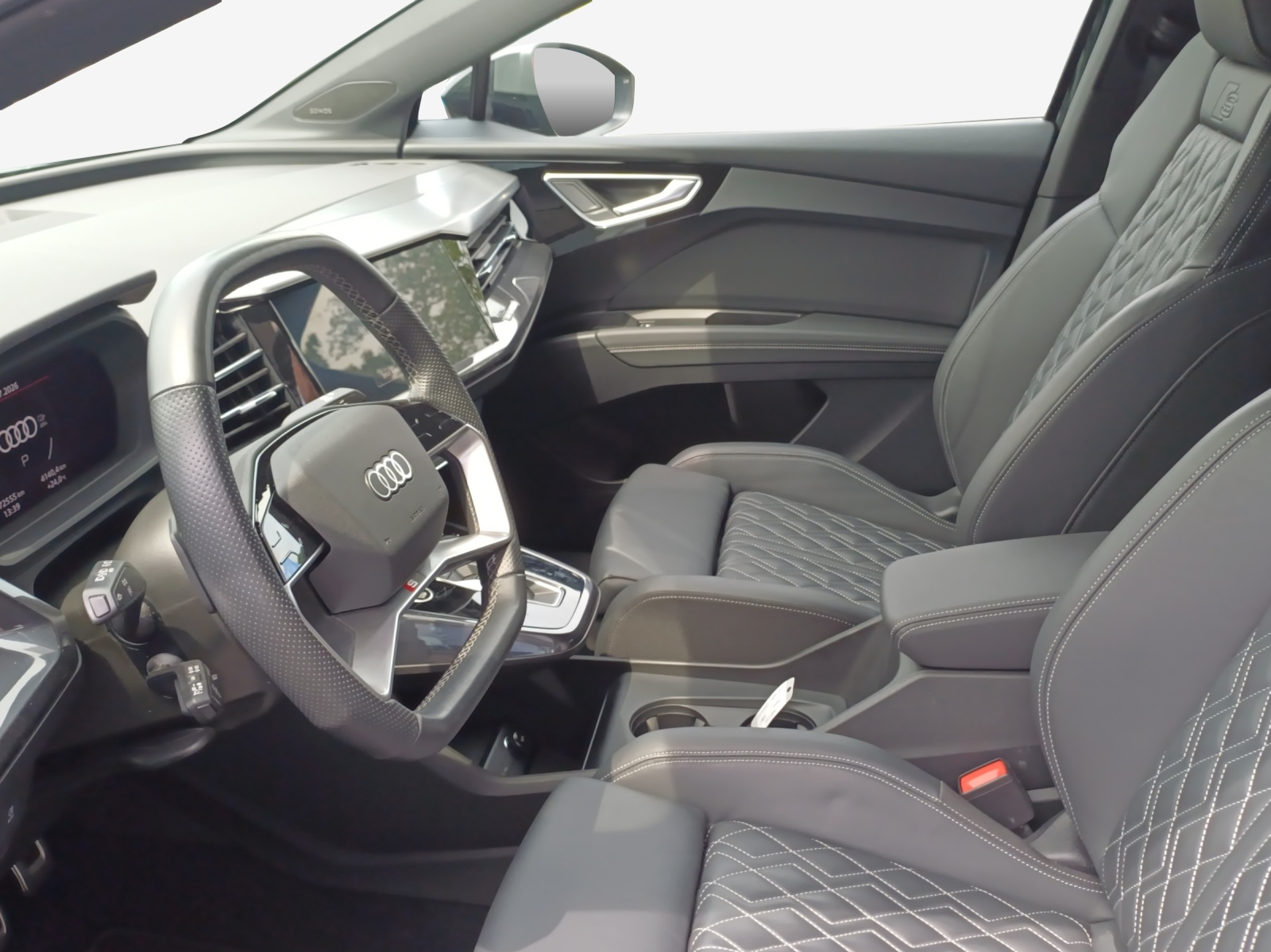 AUDI Q4 Sportback e-tron 50 quattro-image-8