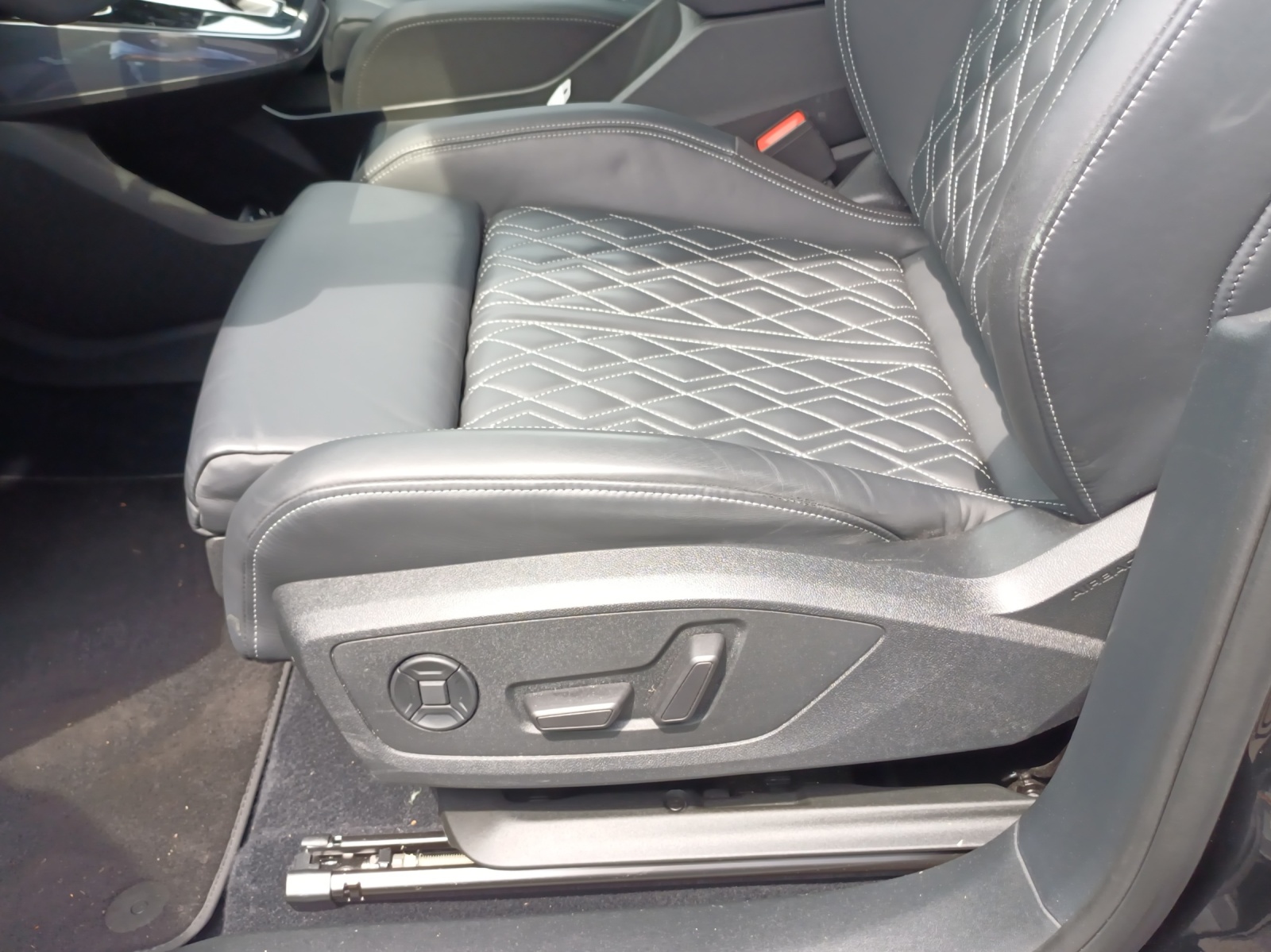 AUDI Q4 Sportback e-tron 50 quattro-image-15