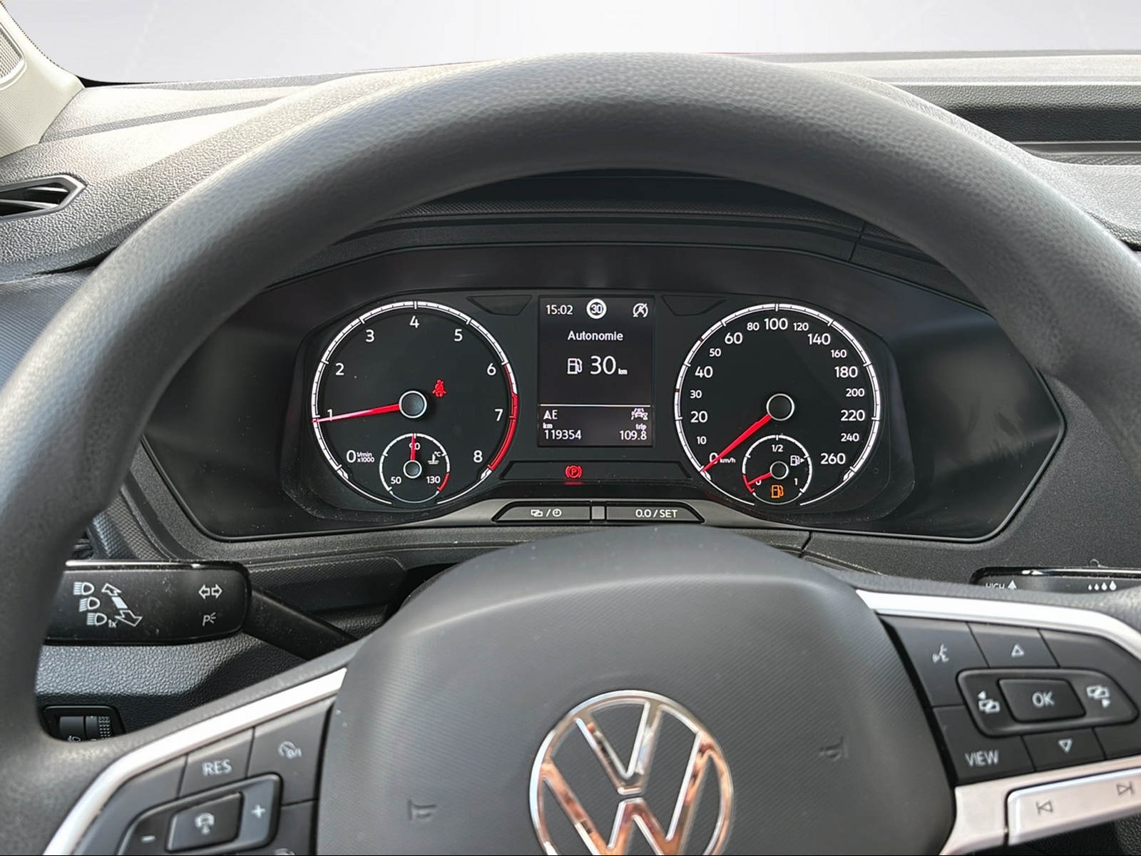 VW T-Cross 1.0 TSI-image-4