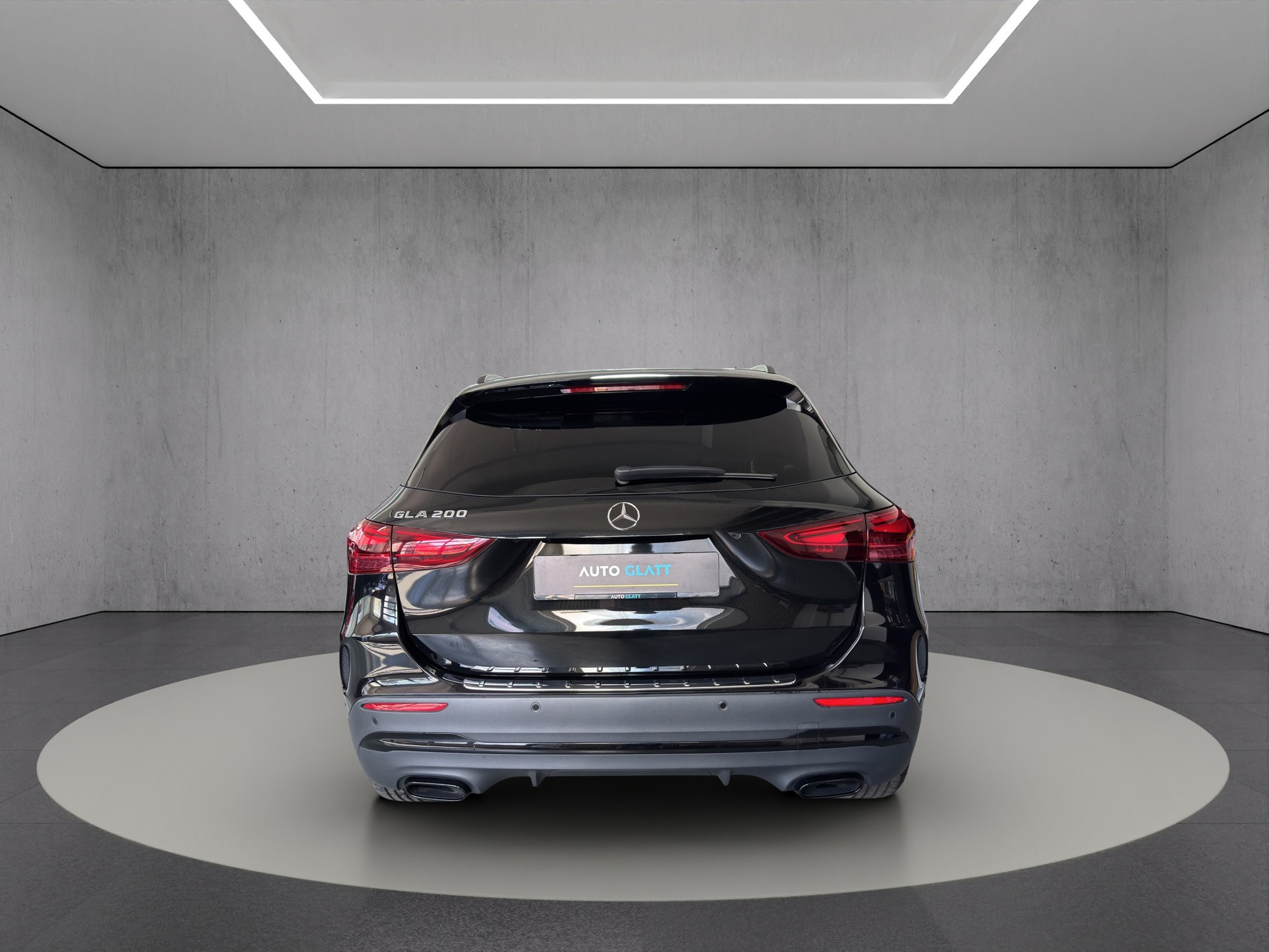 MERCEDES-BENZ GLA 200 Night Edition AMG Line 7G-DCT "20"Alu-AHK-Pano-RF.-Kamera"-image-5