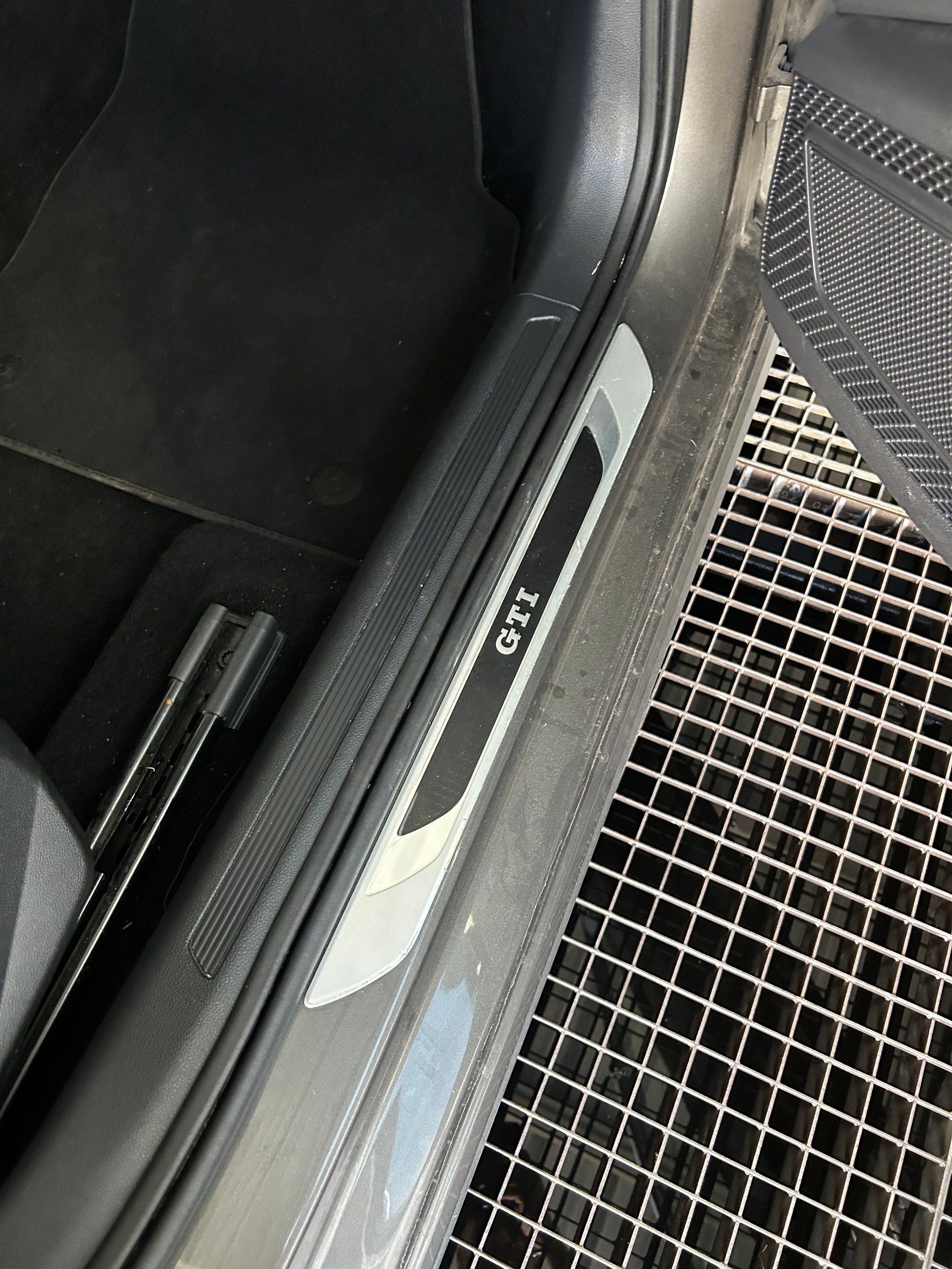 VW 2.0 TSI GTI DSG-image-5