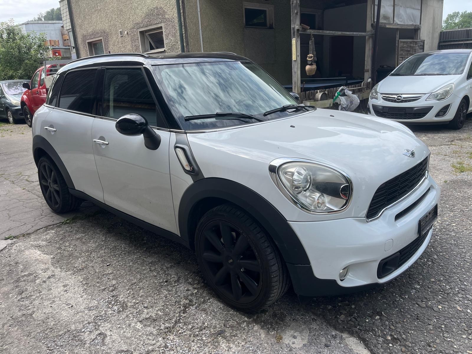 MINI Countryman Cooper S ALL4 Steptronic-image-5